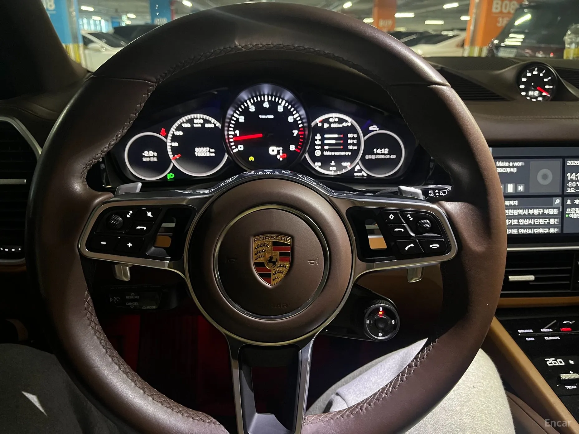 Porsche Cayenne (PO536) превью 10