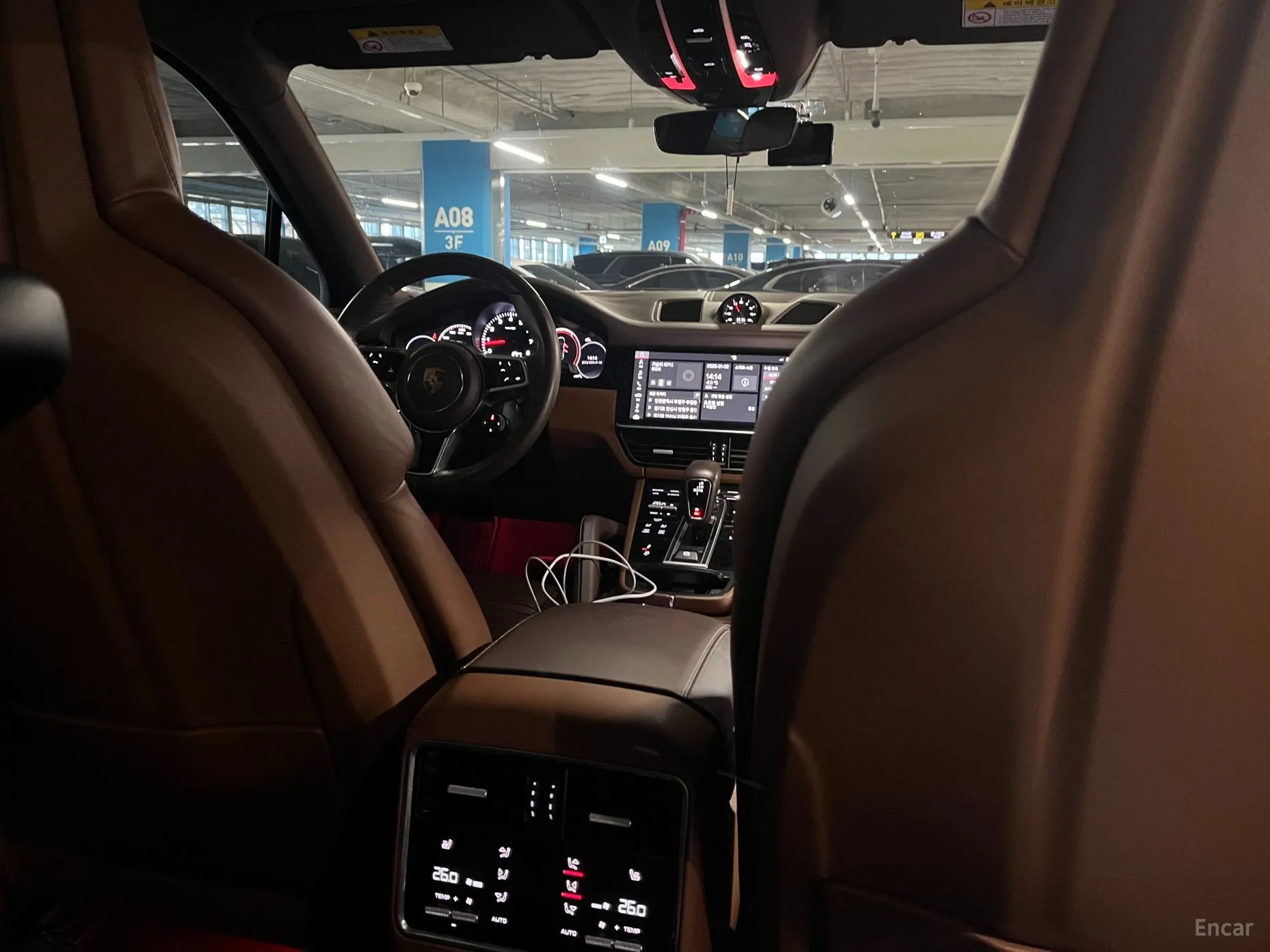 Porsche Cayenne (PO536) превью 14