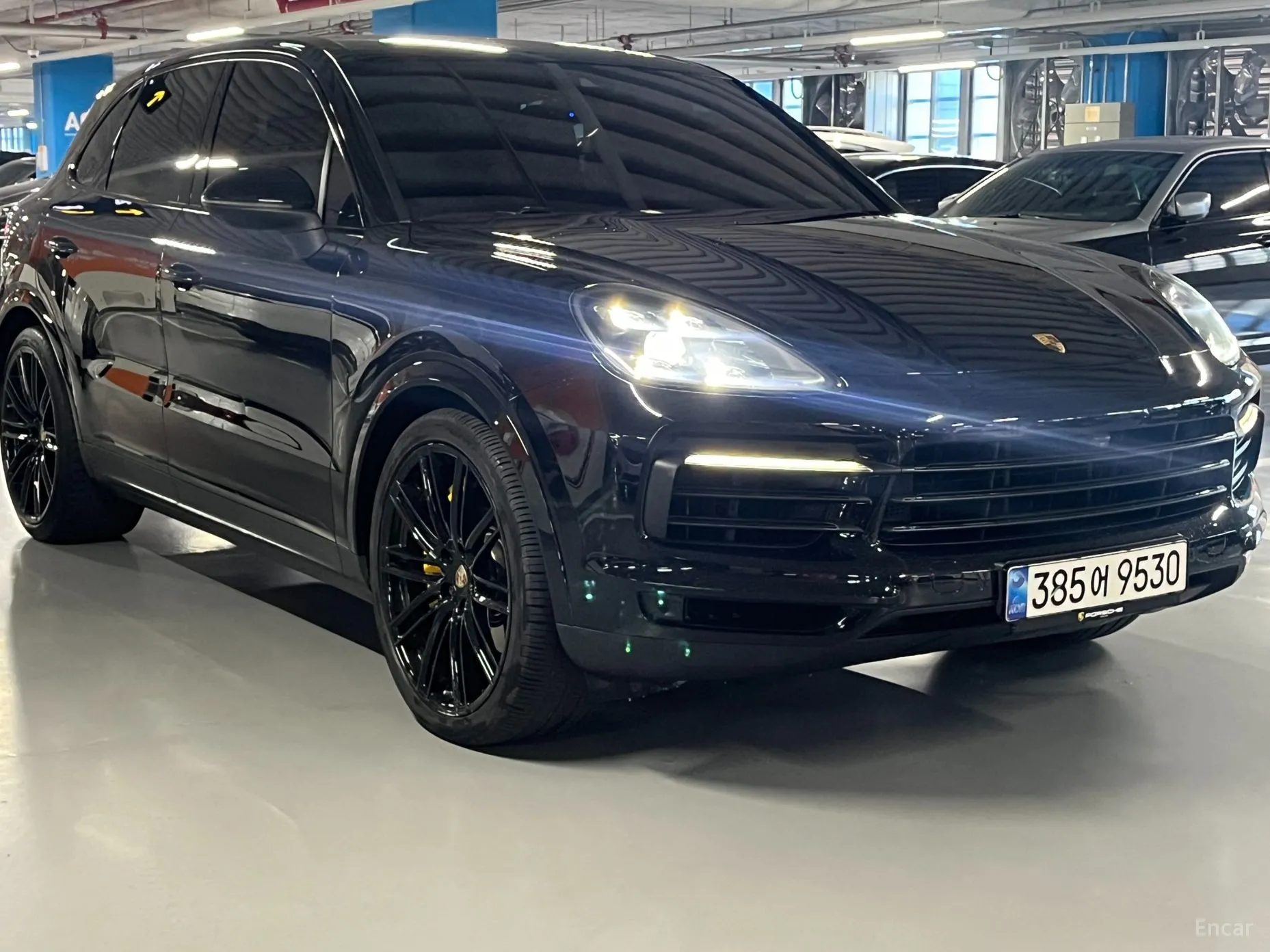 Porsche Cayenne (PO536) превью 3