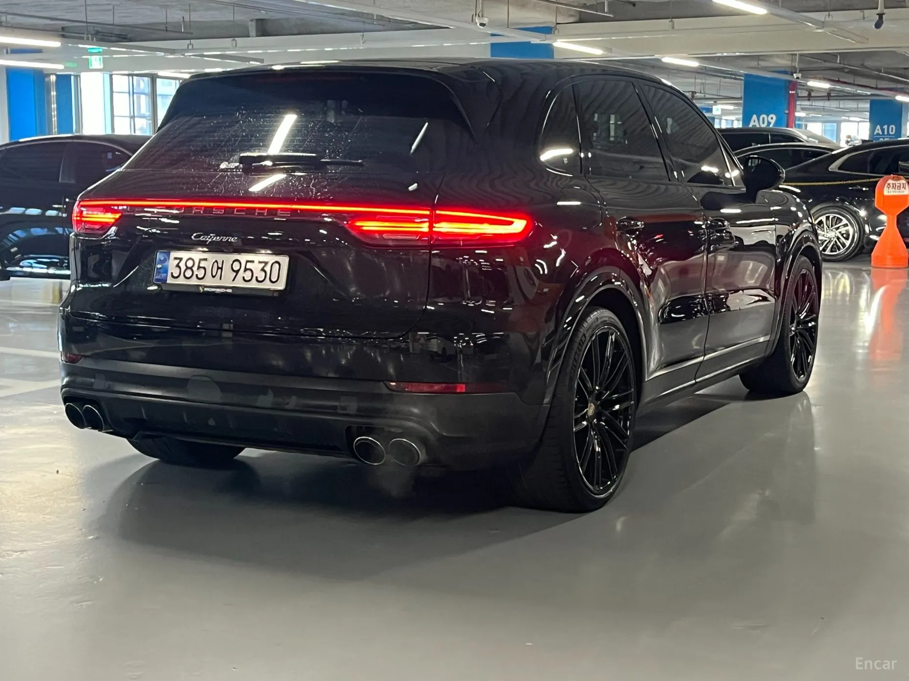 Porsche Cayenne (PO536) превью 4