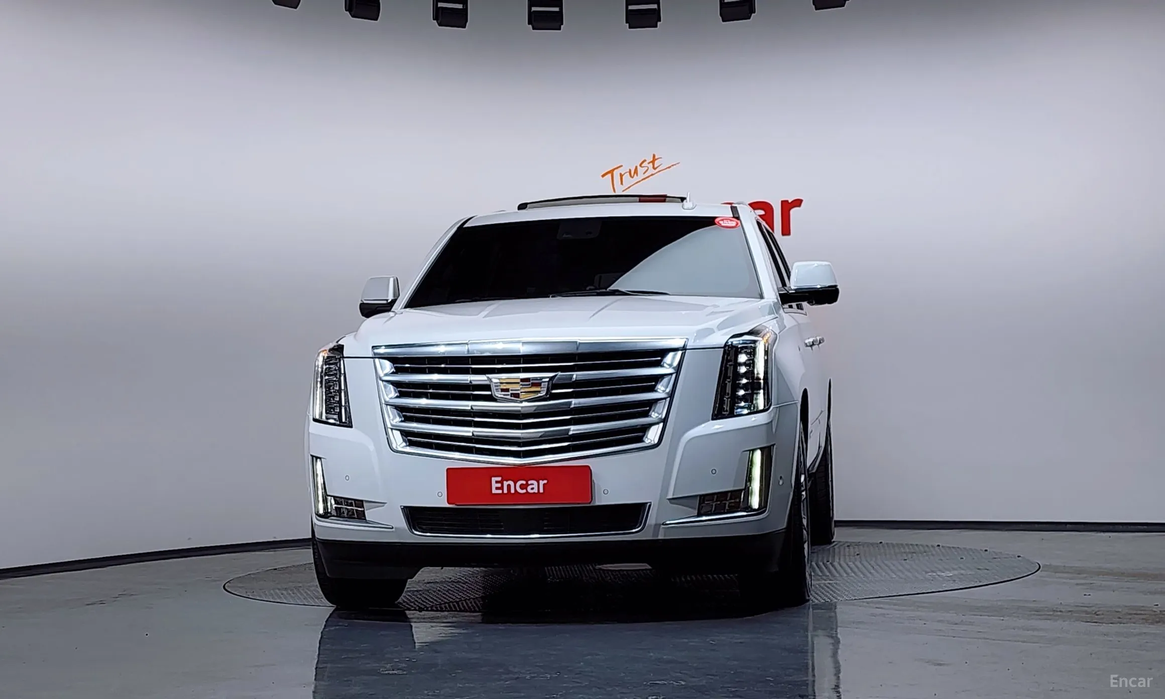 Cadillac Escalade превью 3
