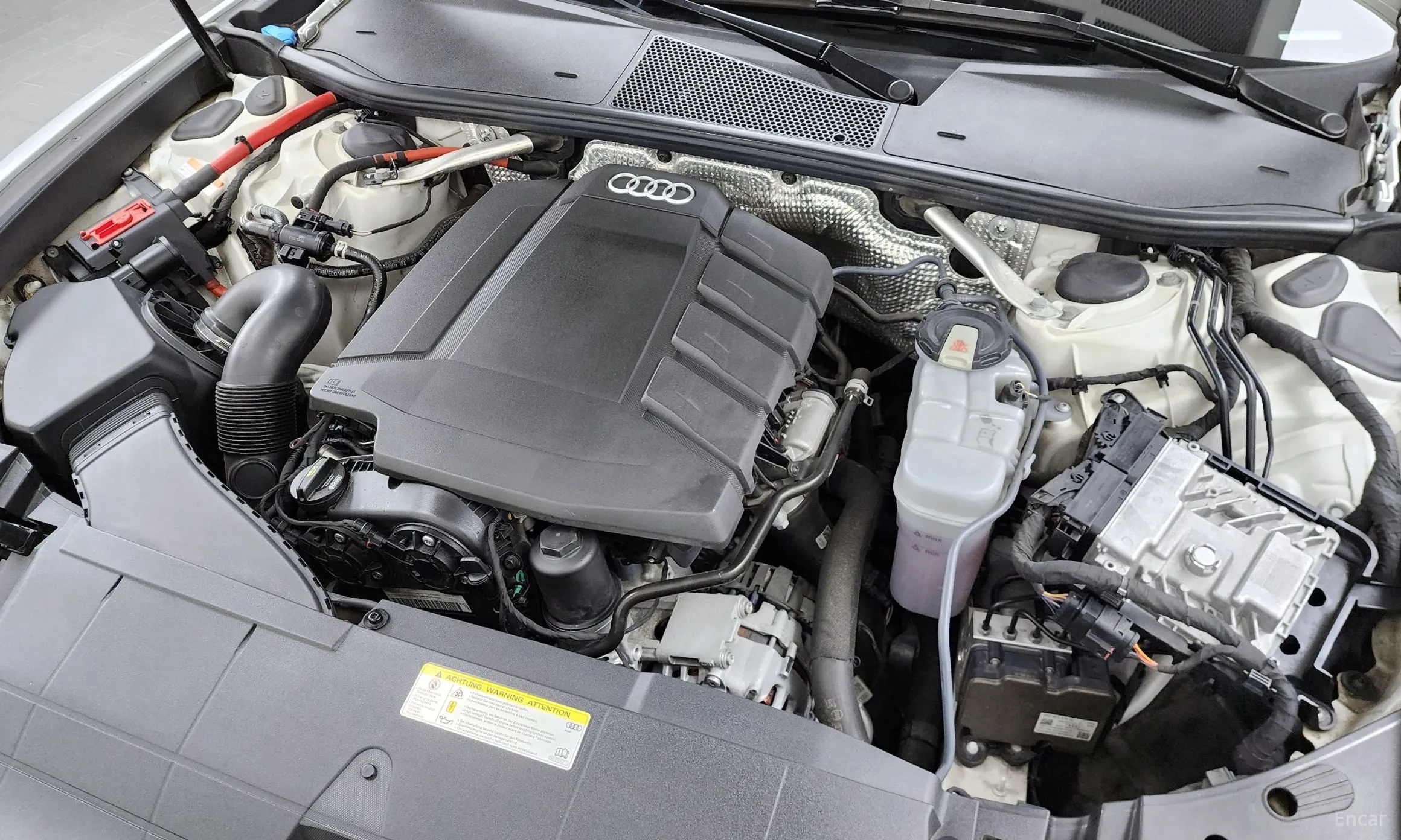 Audi A6 (C8) превью 6