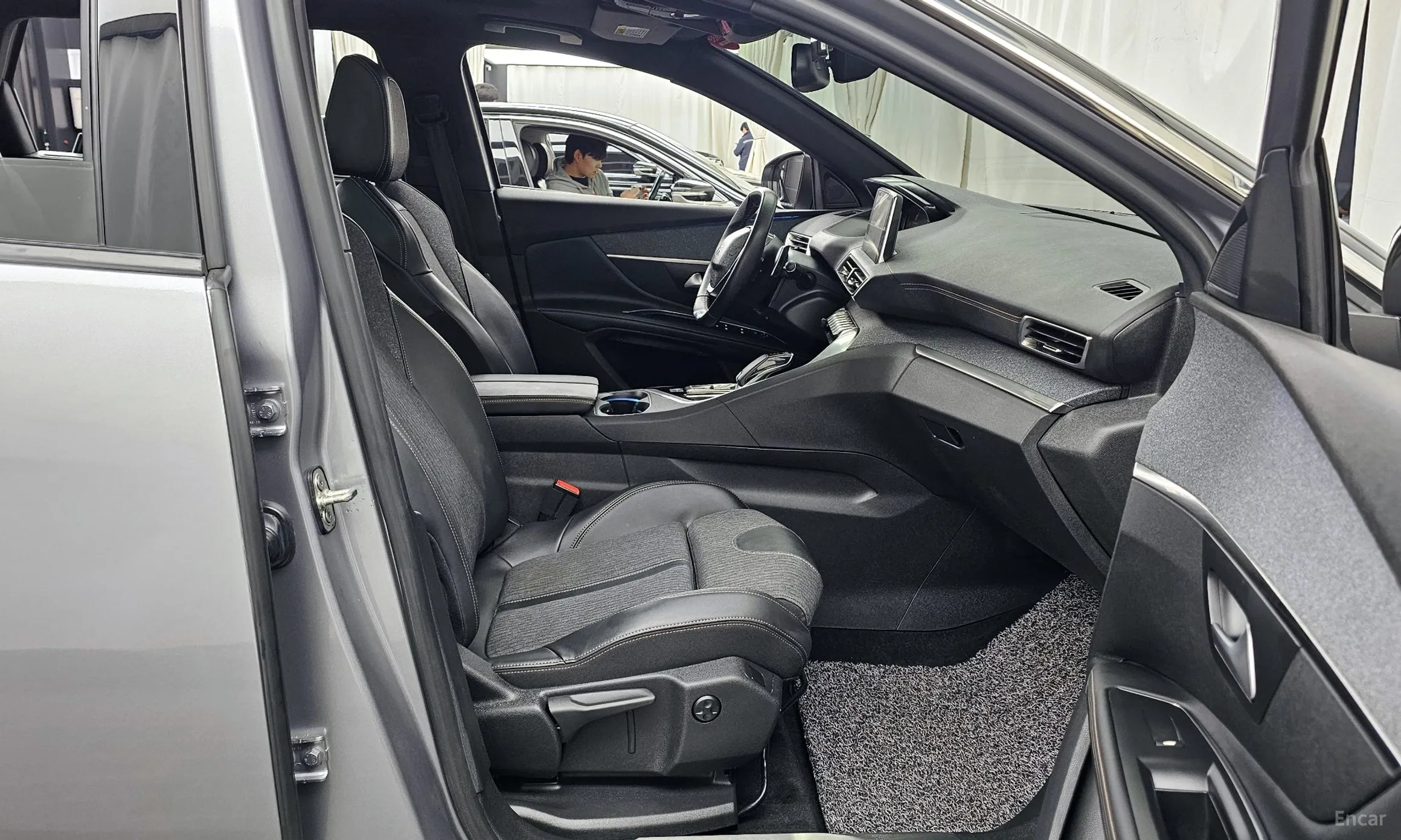 Peugeot 5008 2nd generation превью 11