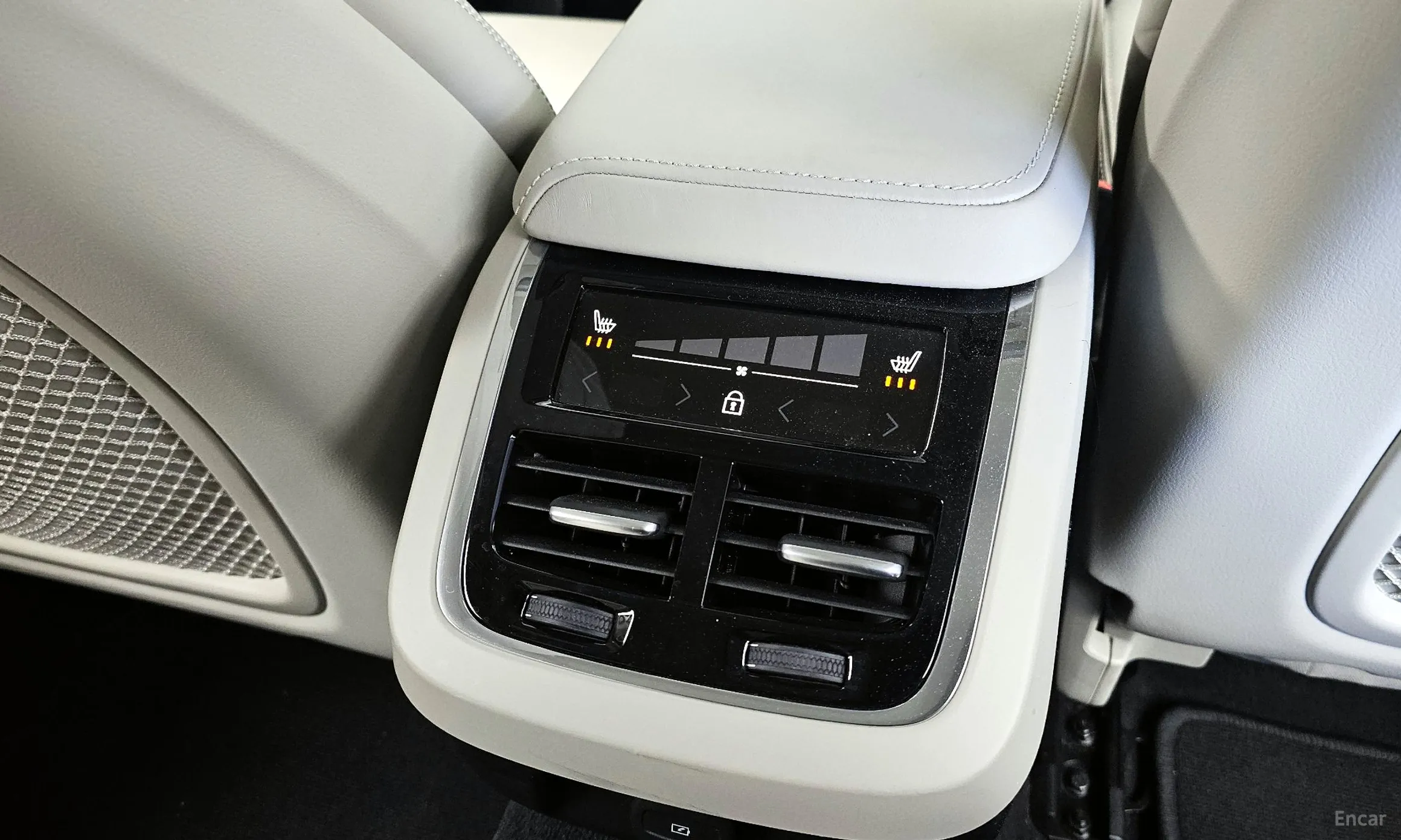 Volvo S60 3rd Generation превью 19
