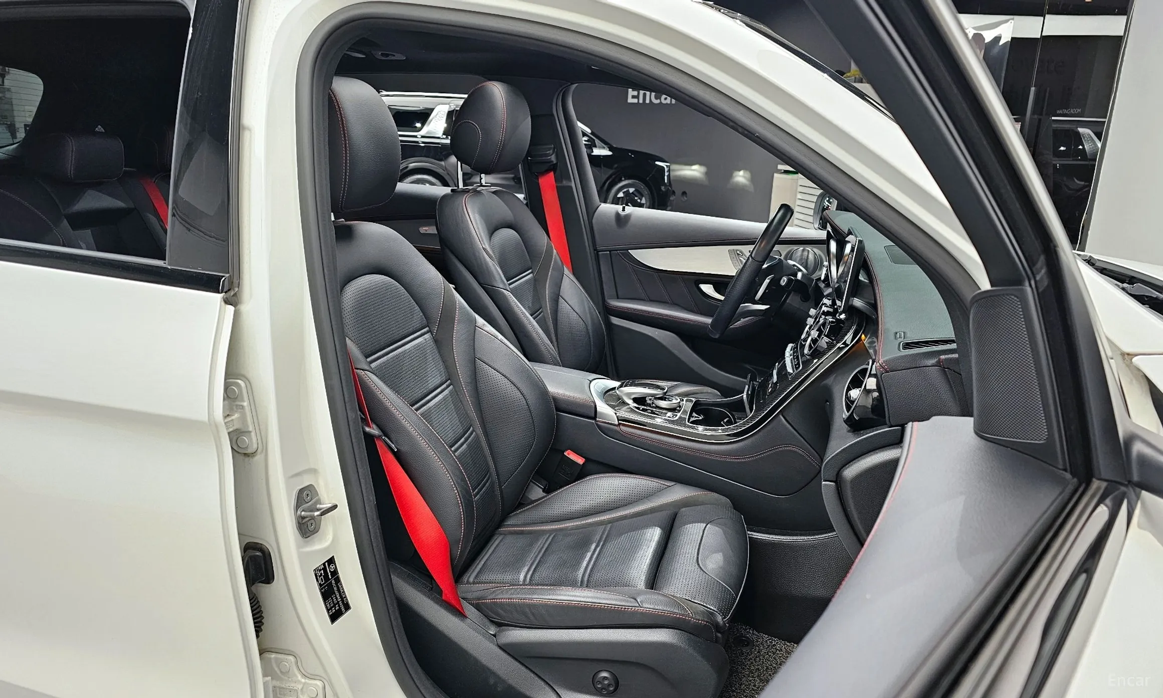 Mercedes Benz GLC-Class X253 превью 12