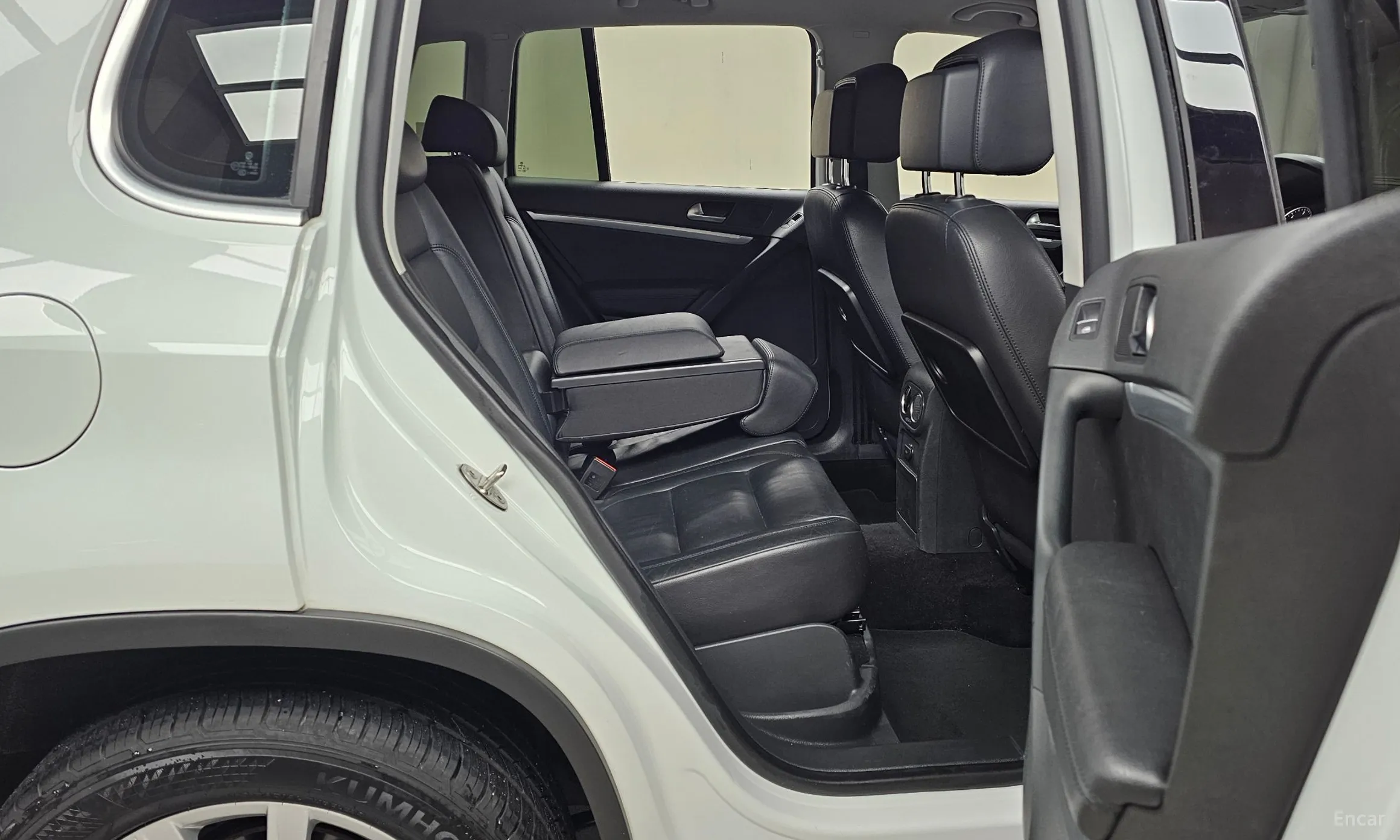Volkswagen New Tiguan превью 12