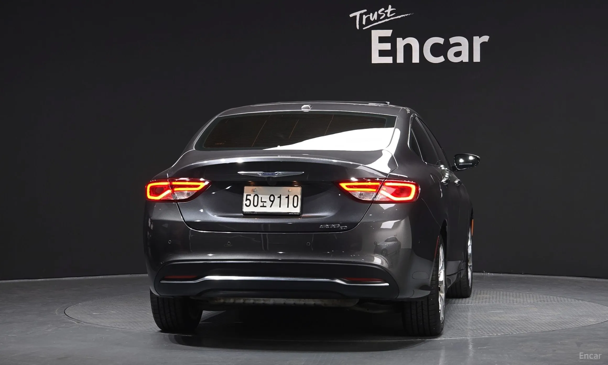 Chrysler 200 Second generation превью 4