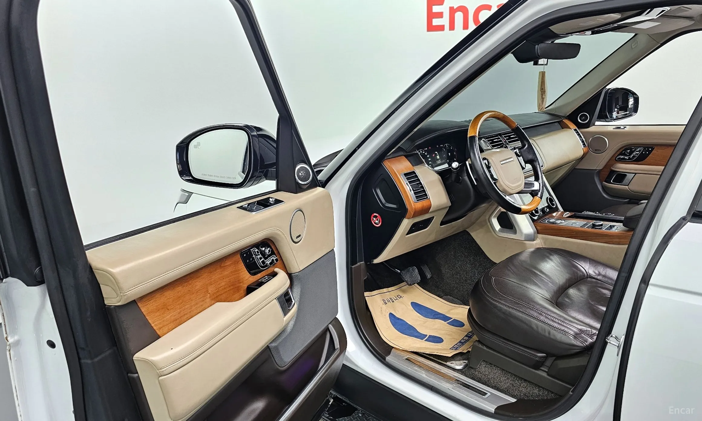 Land Rover Range Rover 4th Generation превью 10