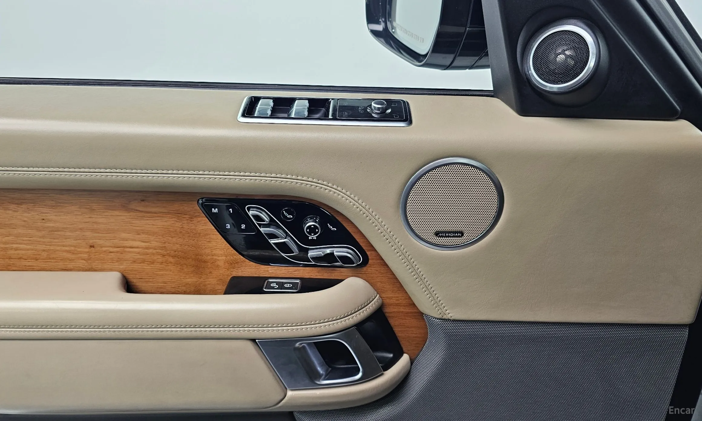 Land Rover Range Rover 4th Generation превью 15