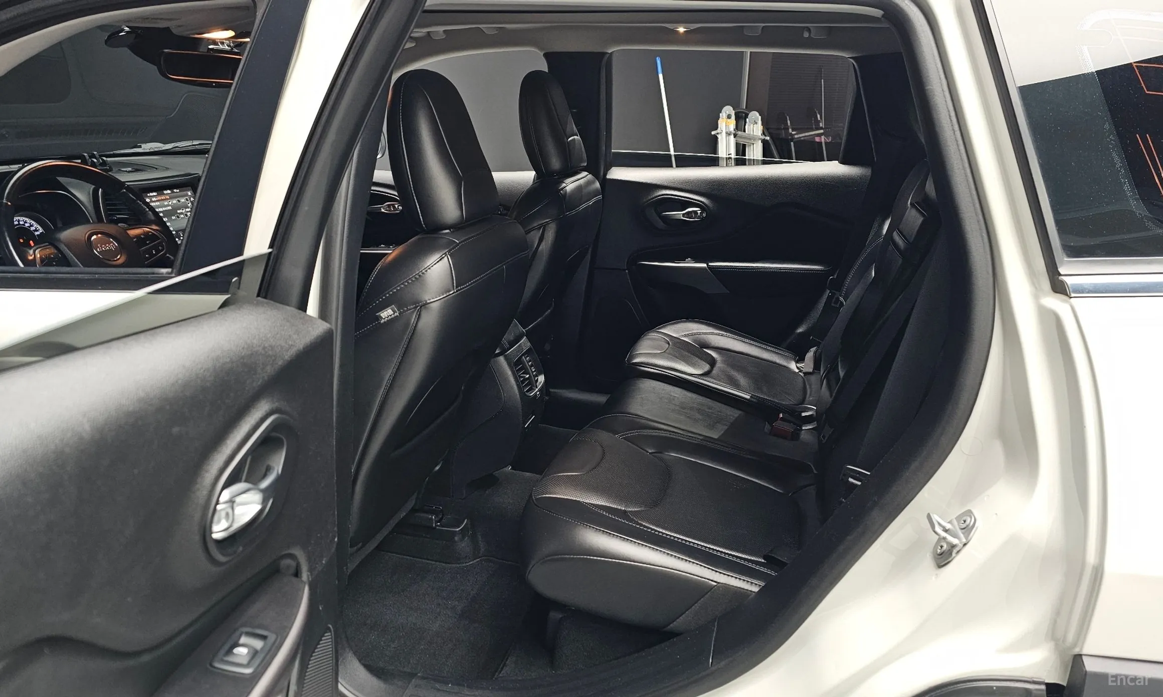 Jeep Cherokee (KL) превью 11