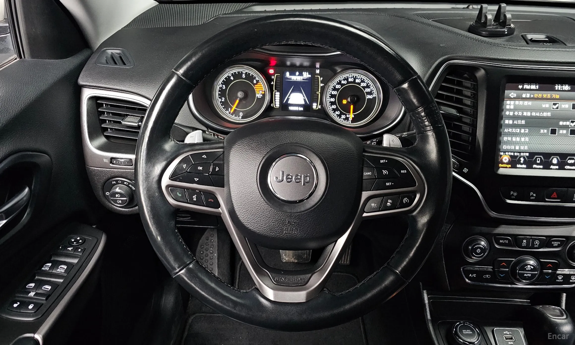 Jeep Cherokee (KL) превью 13