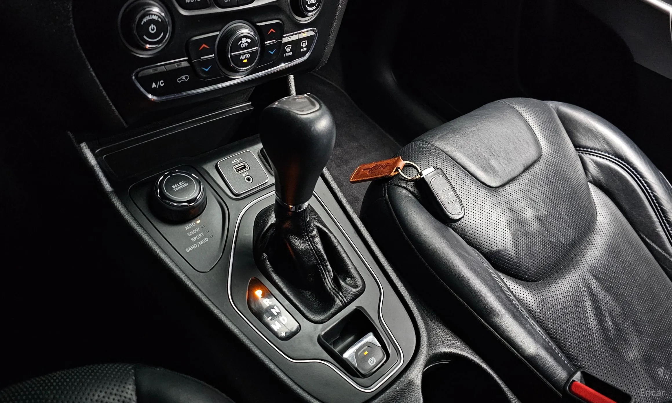 Jeep Cherokee (KL) превью 9