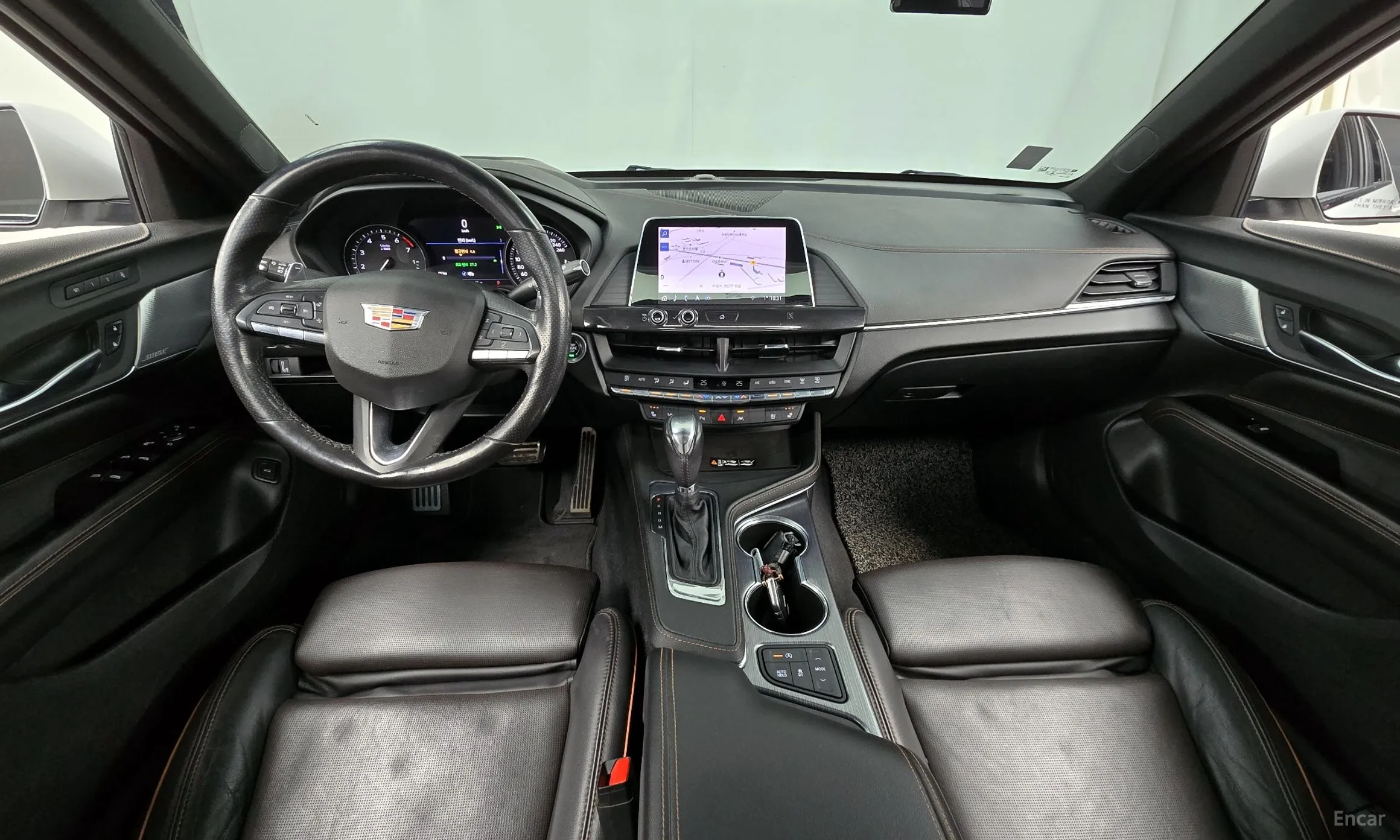 Cadillac CT4 превью 7
