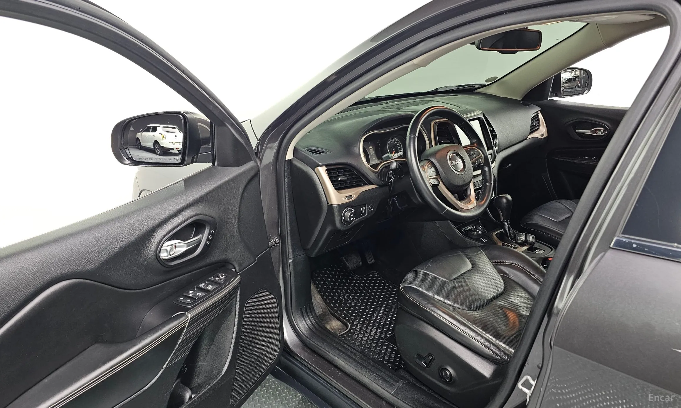 Jeep Cherokee (KL) превью 10