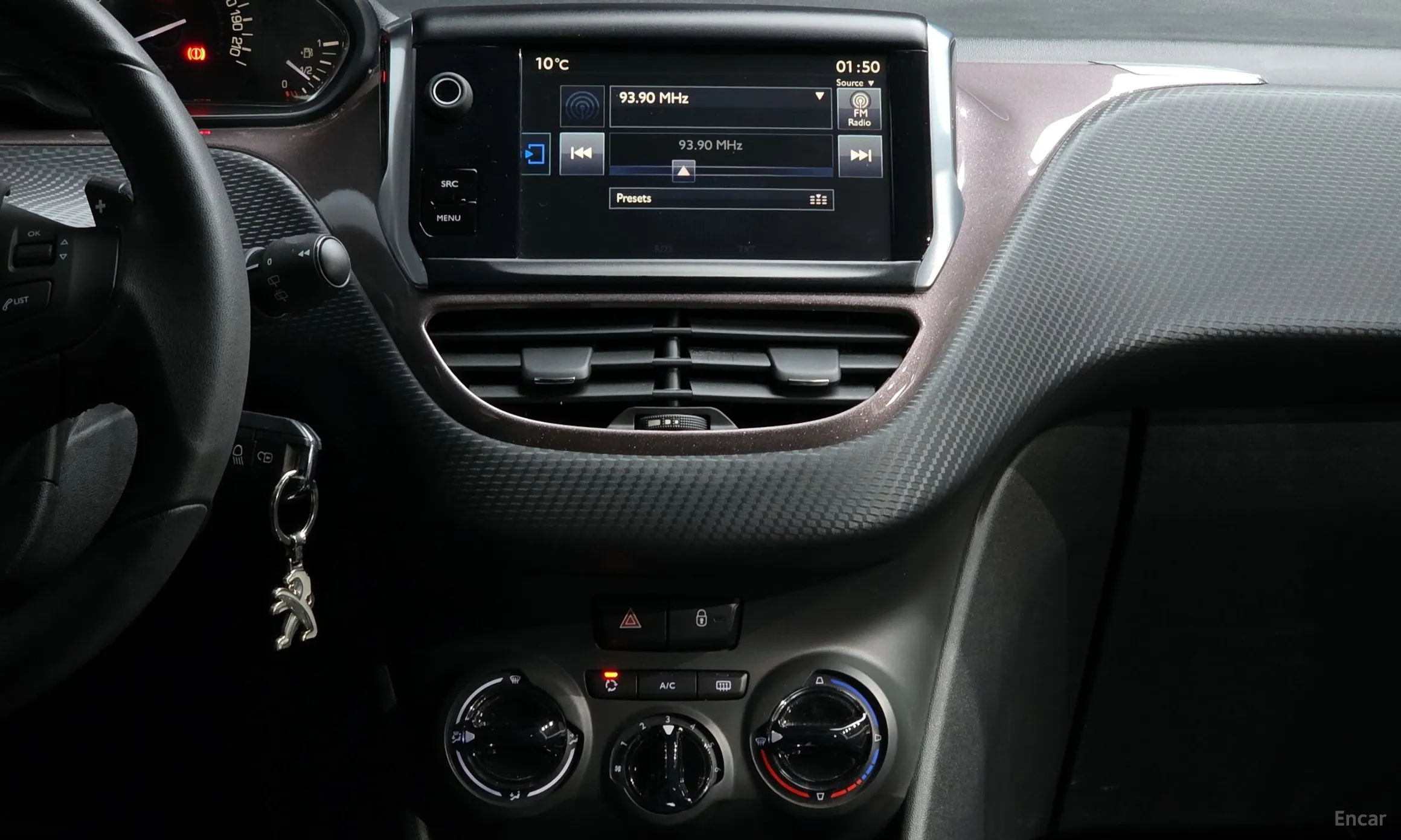 Peugeot 2008. превью 14