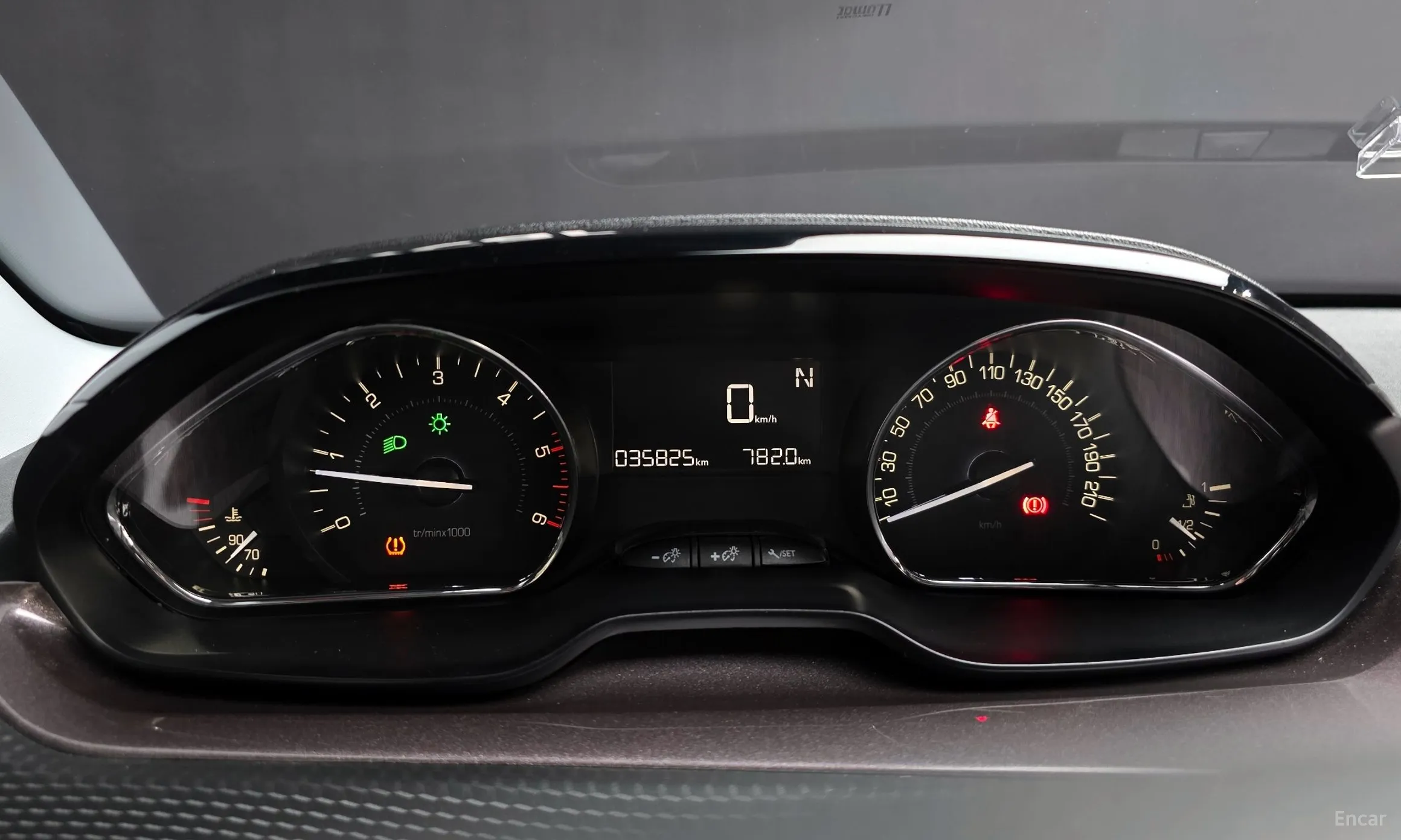 Peugeot 2008. превью 8