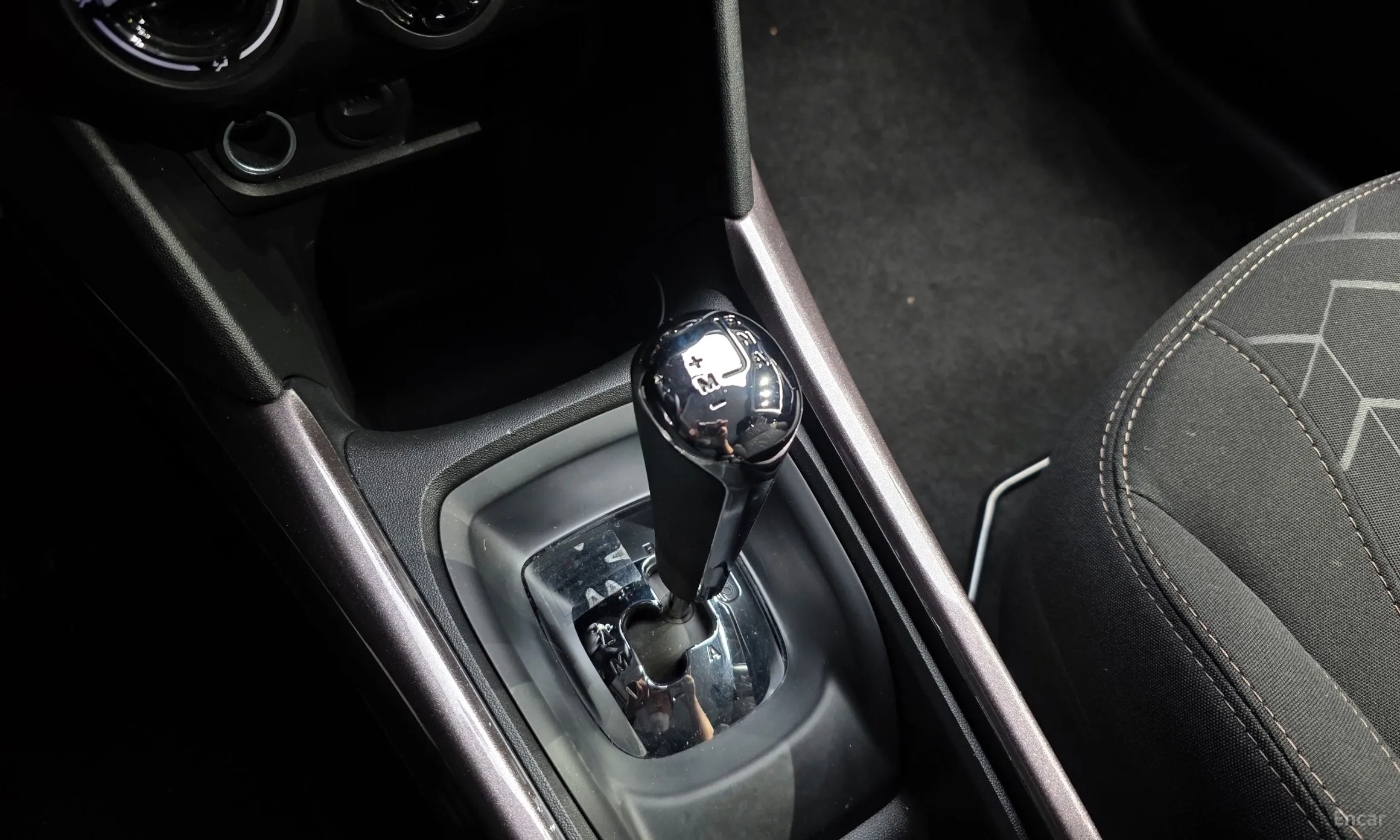 Peugeot 2008. превью 9
