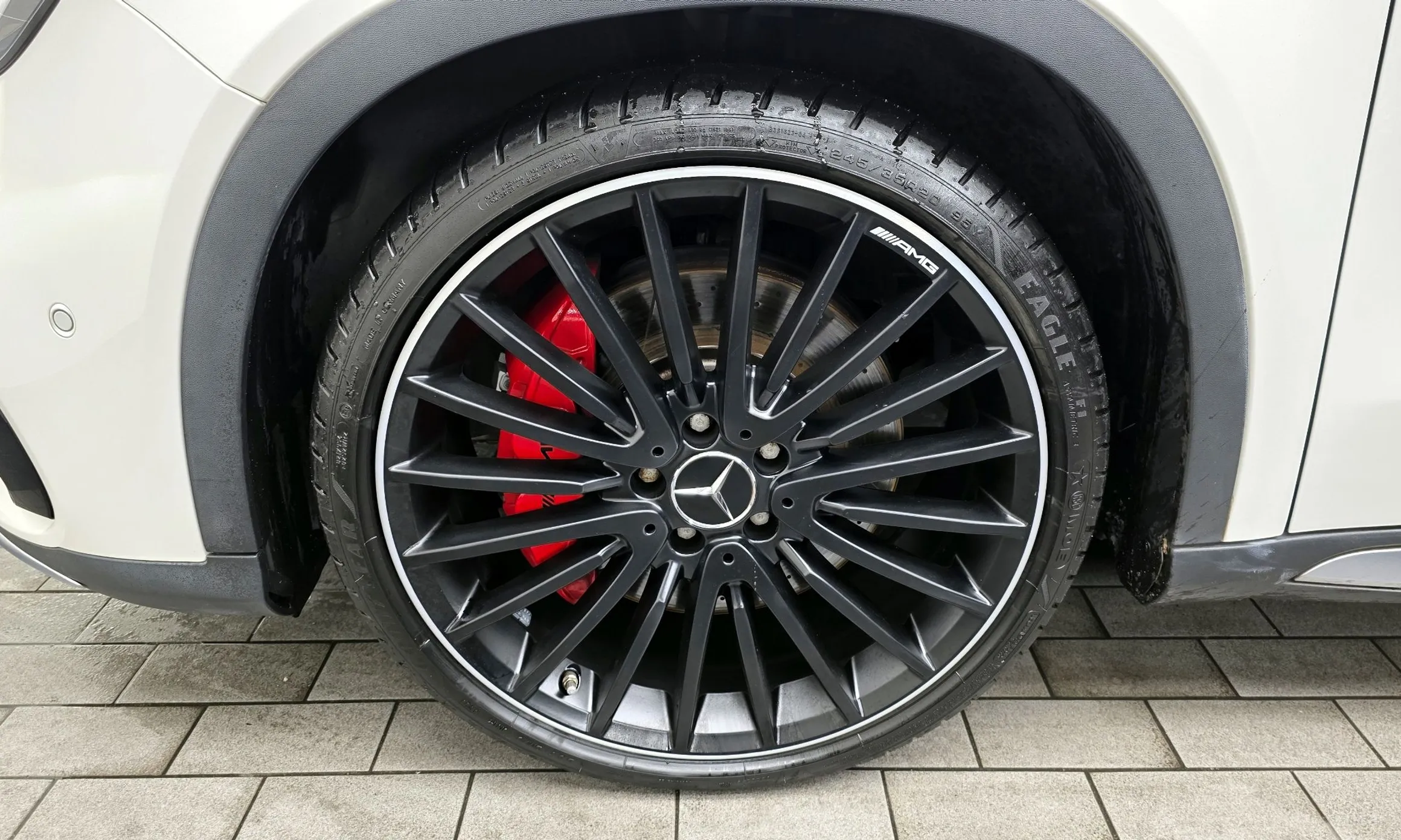 Mercedes Benz GLA-Class X156 превью 5
