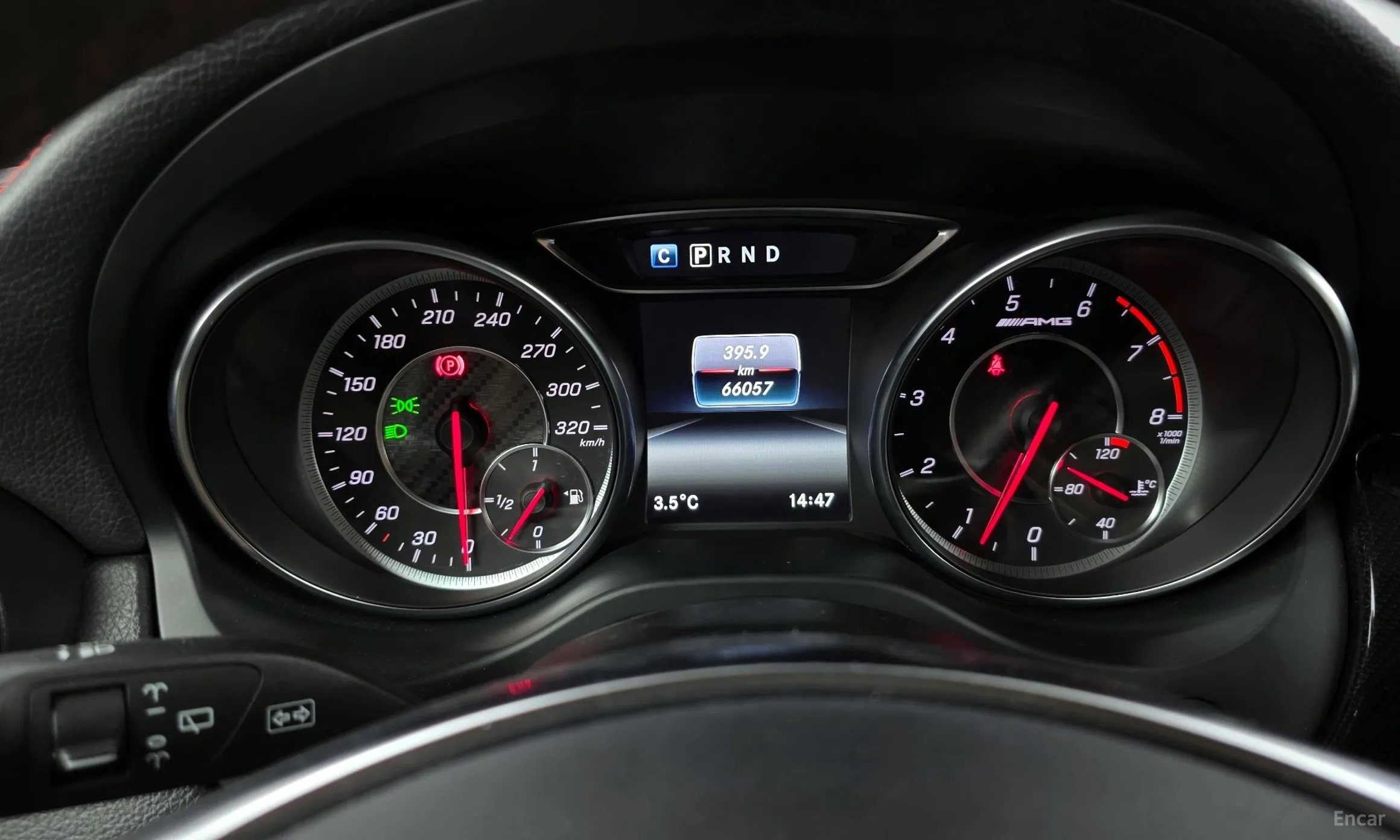 Mercedes Benz GLA-Class X156 превью 8