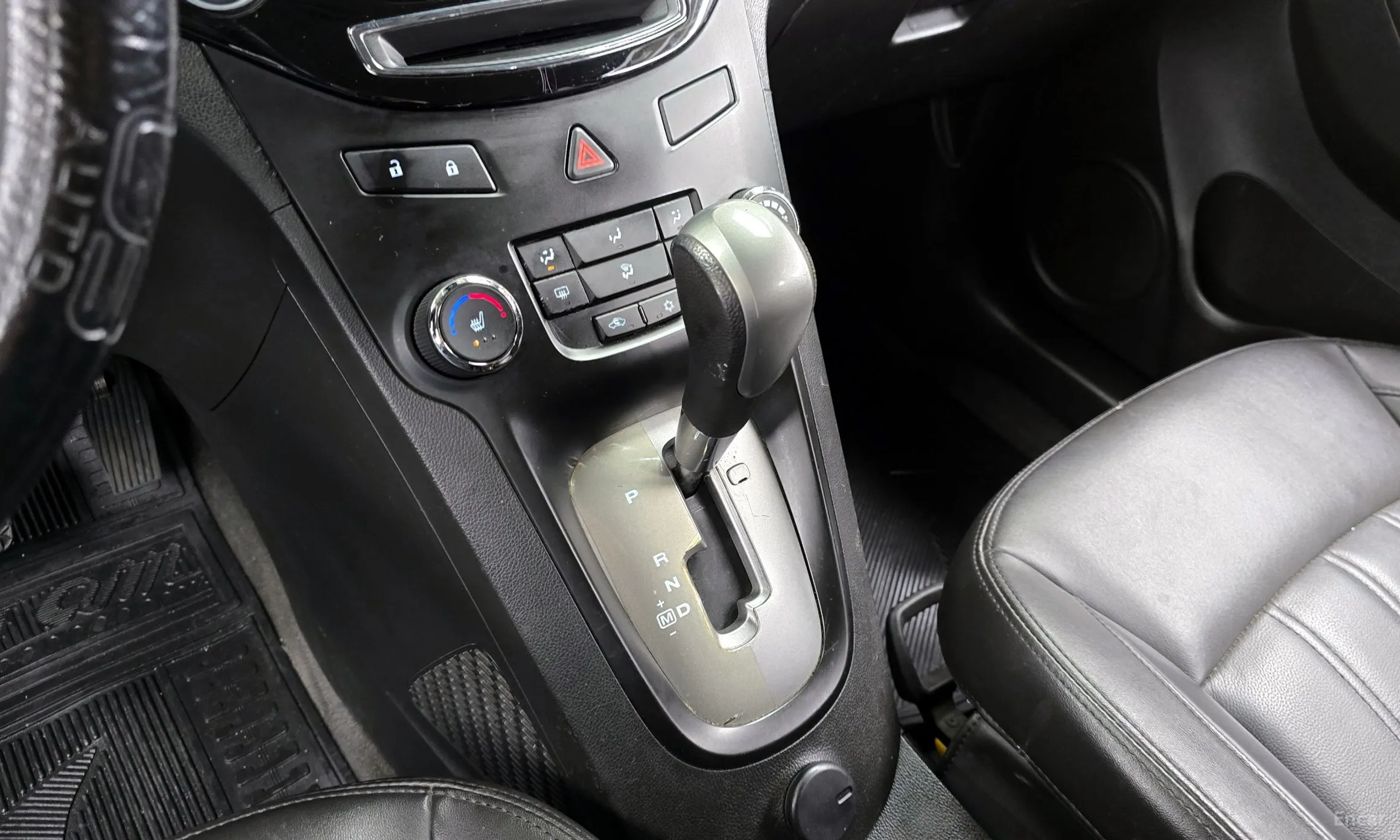 Chevrolet (GM Daewoo) Orlando превью 9