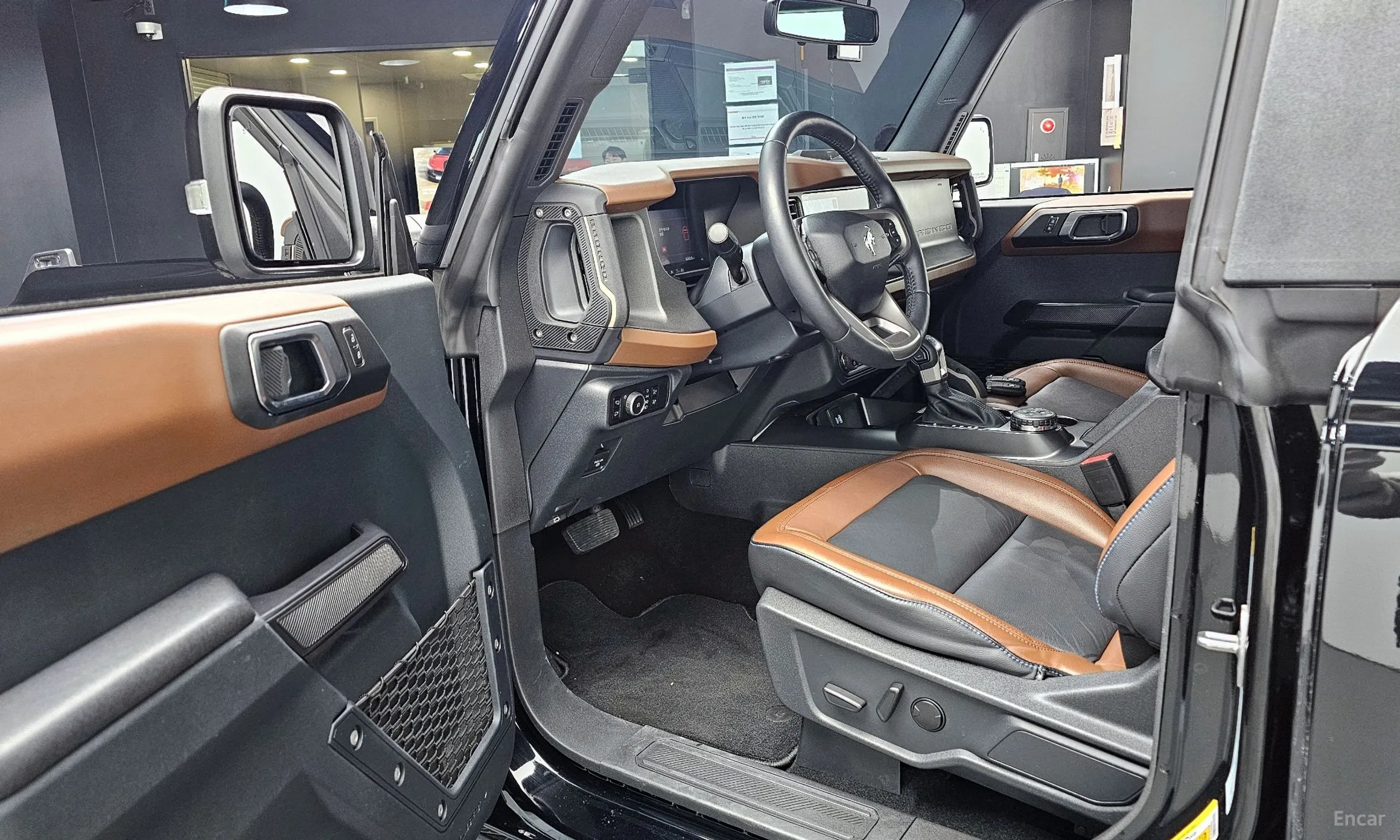 Ford Bronco 6th Generation превью 10