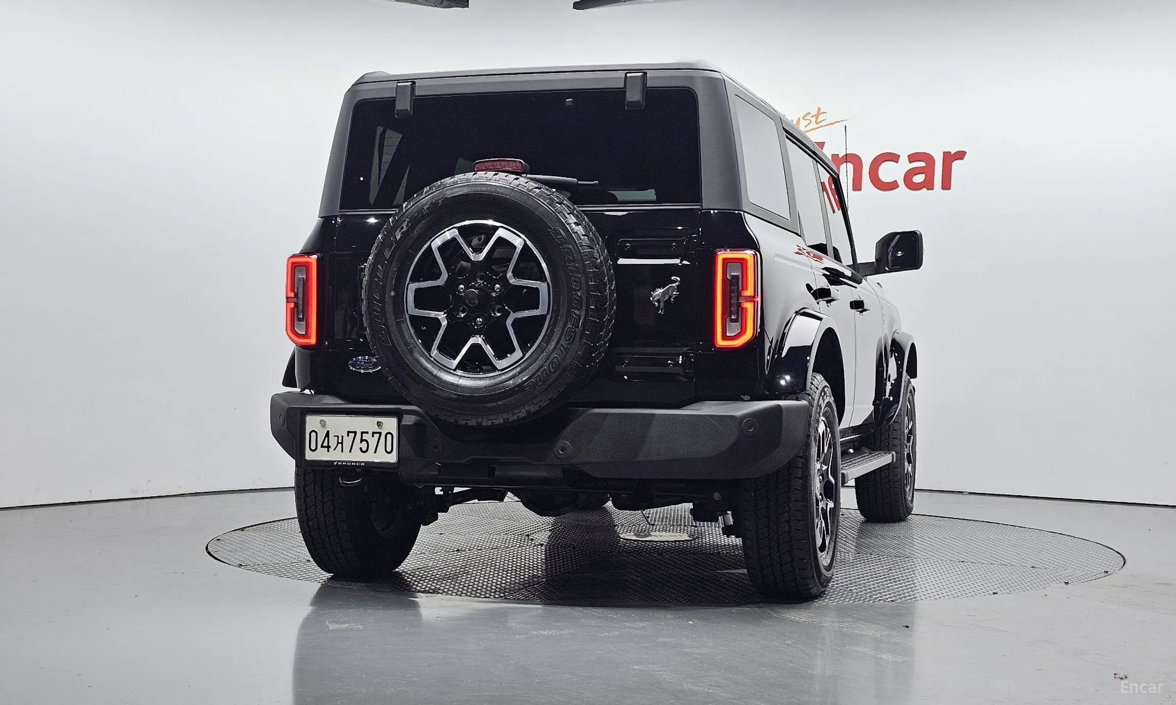 Ford Bronco 6th Generation превью 4