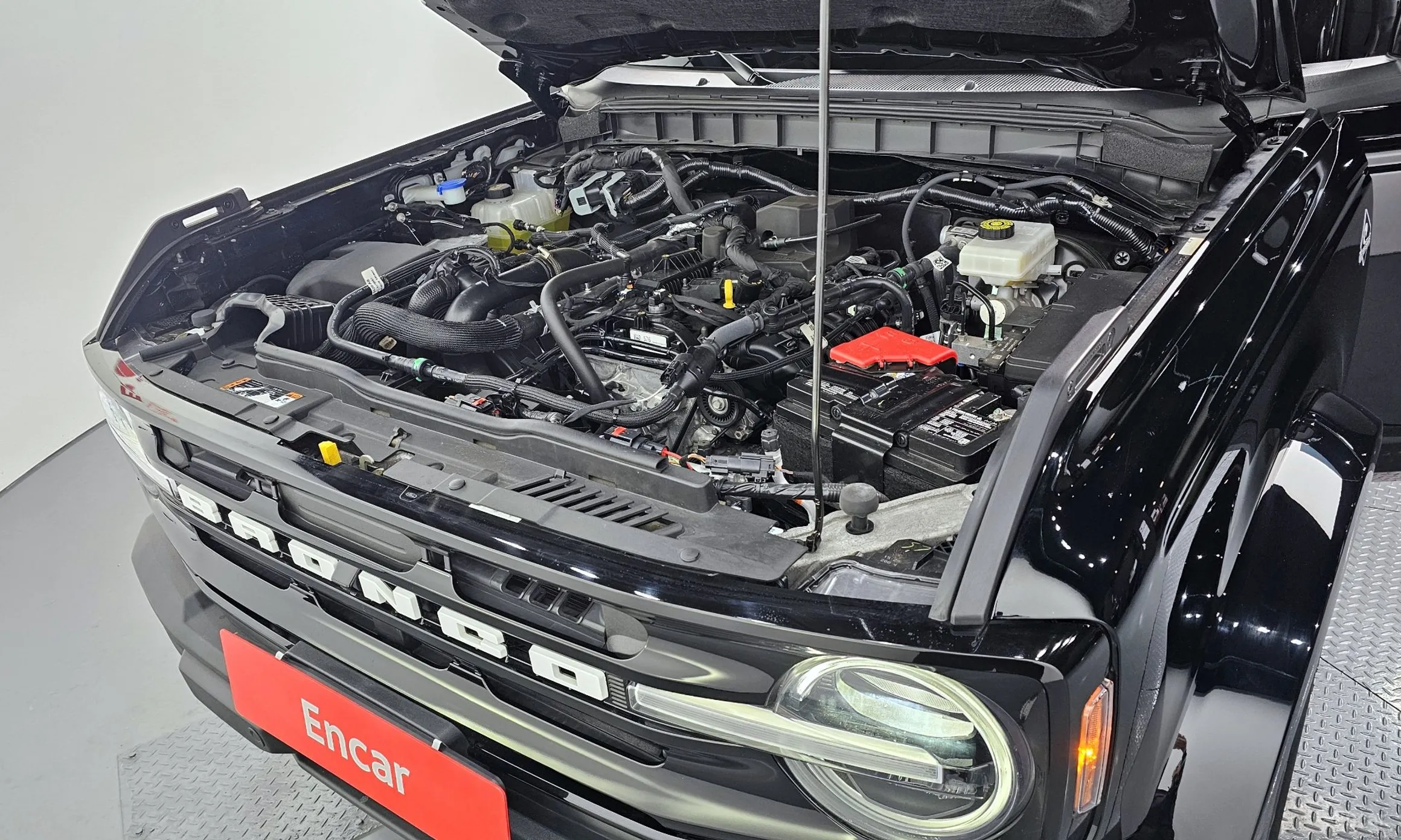 Ford Bronco 6th Generation превью 6
