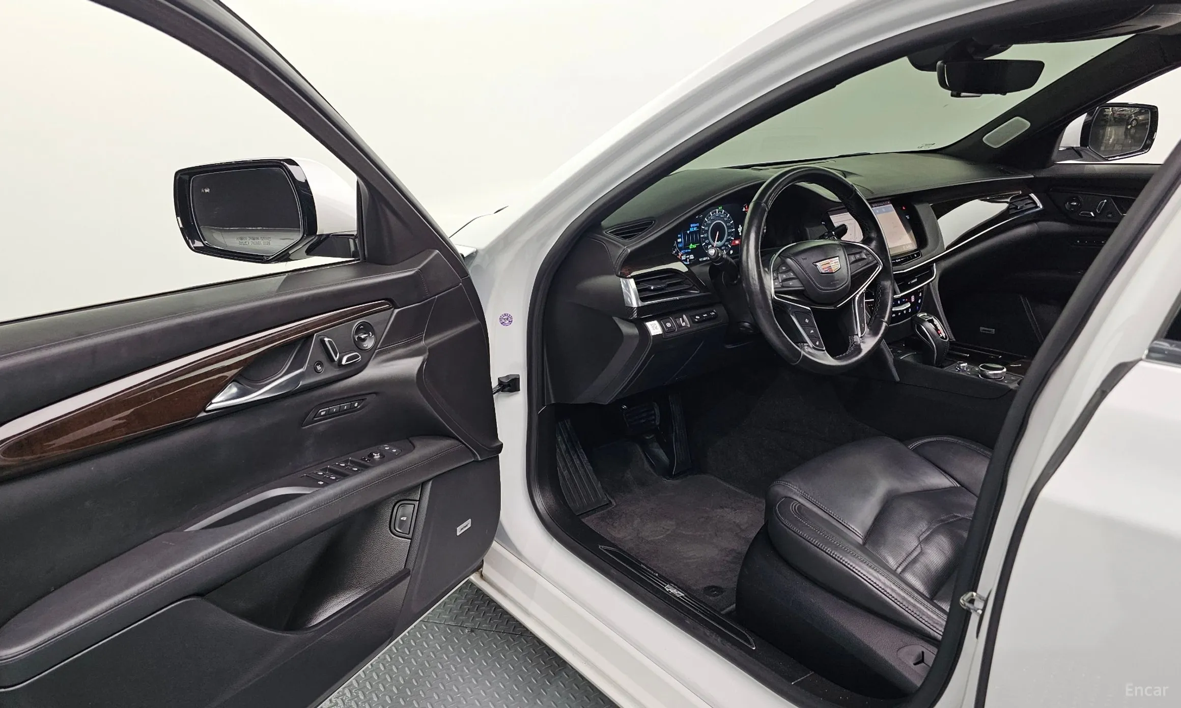 Cadillac CT6 превью 10