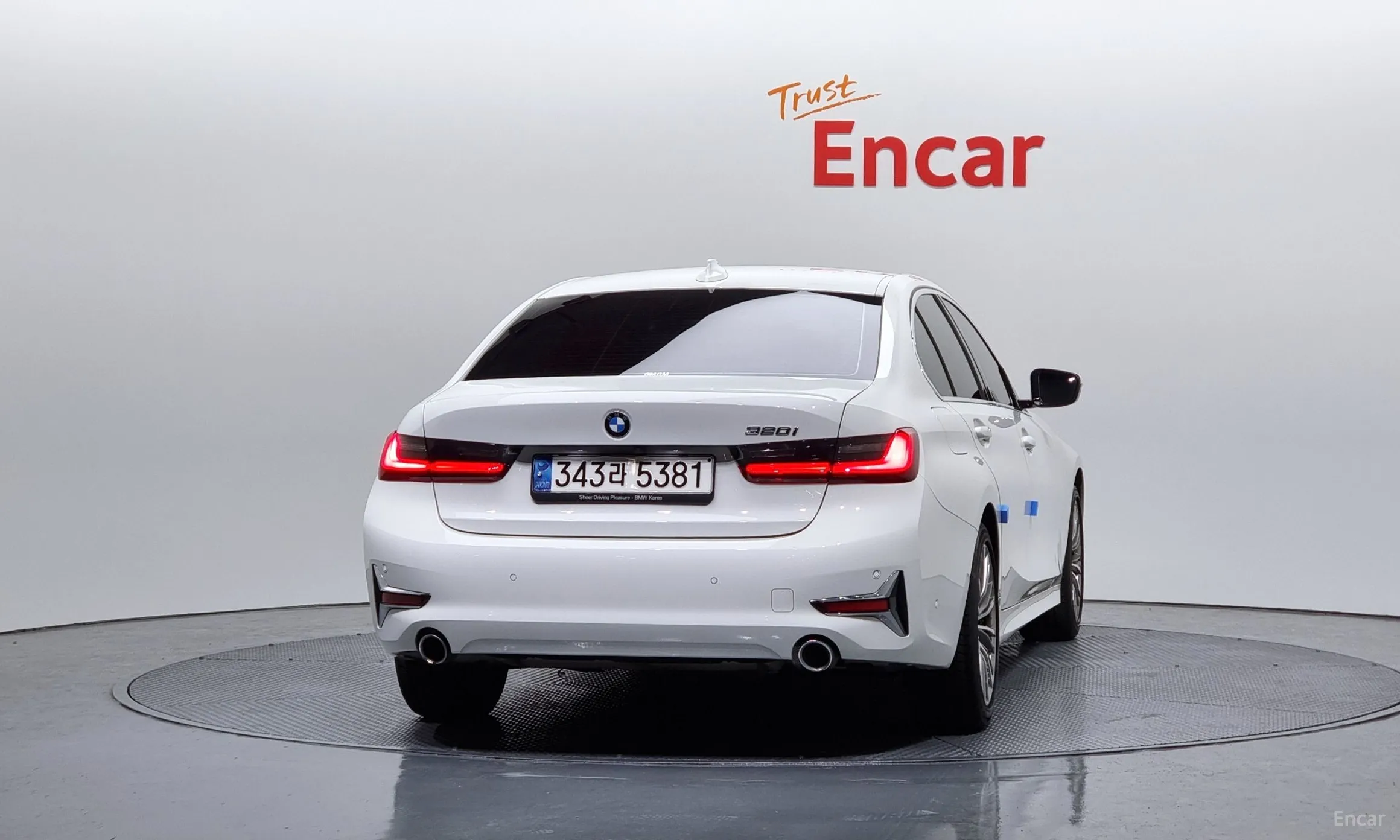 BMW 3 Series (G20) превью 4