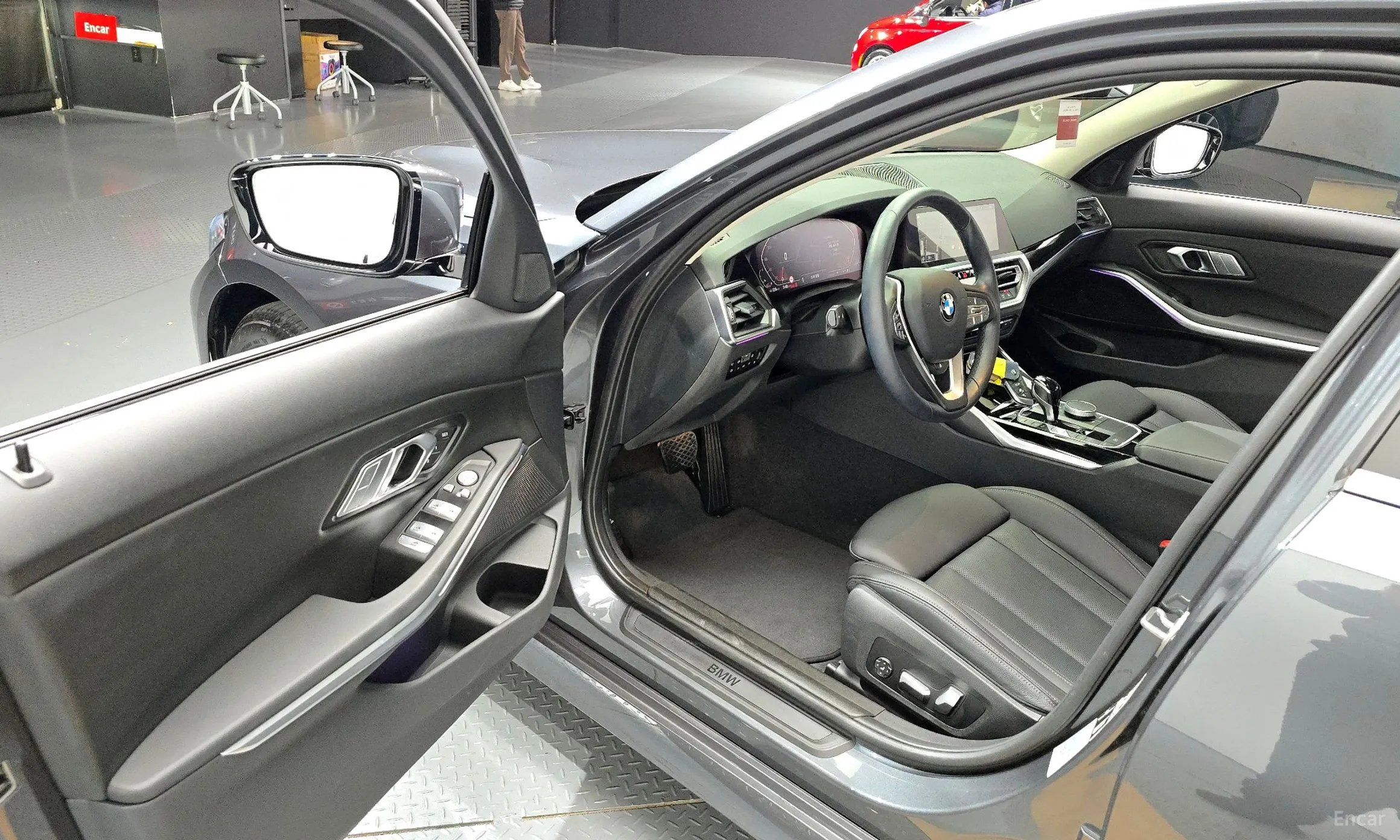 BMW 3 Series (G20) превью 10