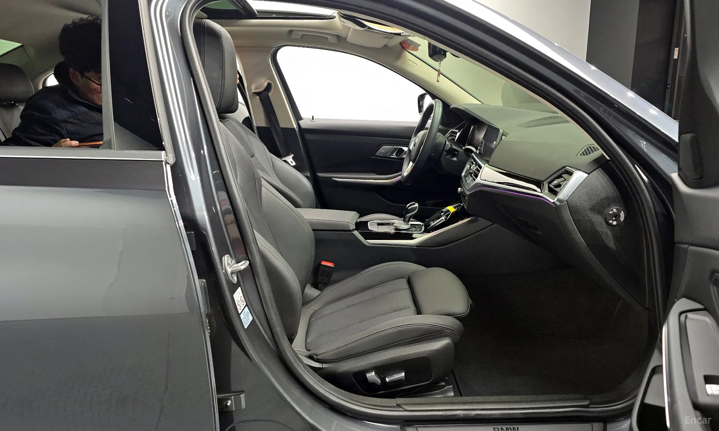 BMW 3 Series (G20) превью 11
