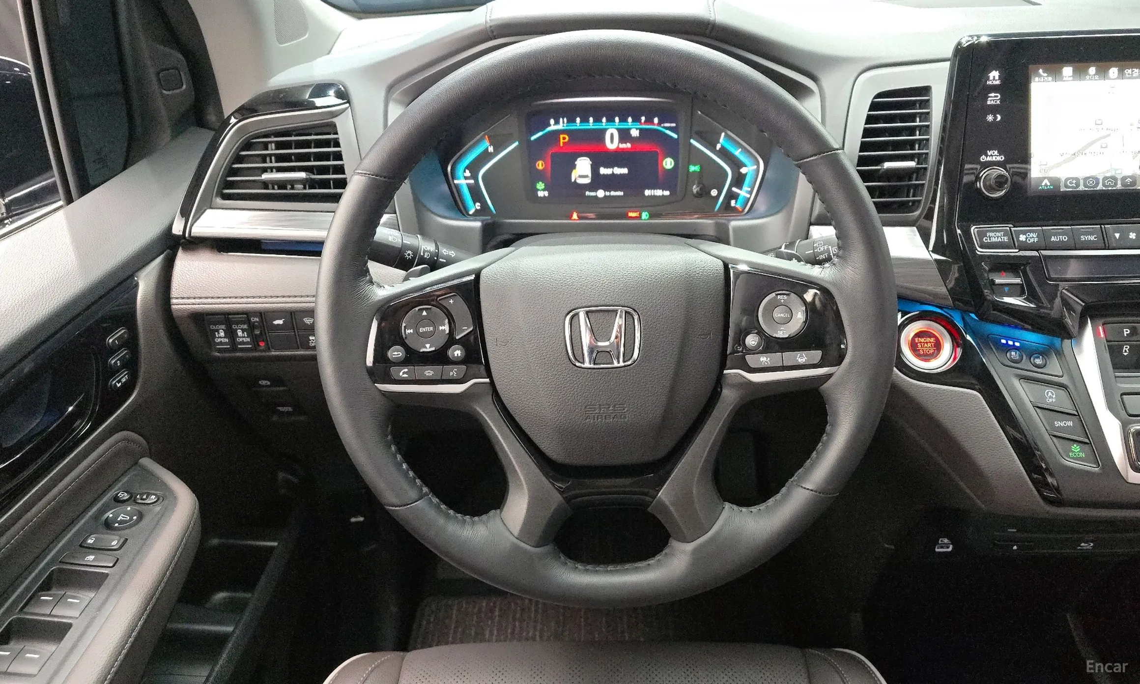 Honda Odyssey превью 13