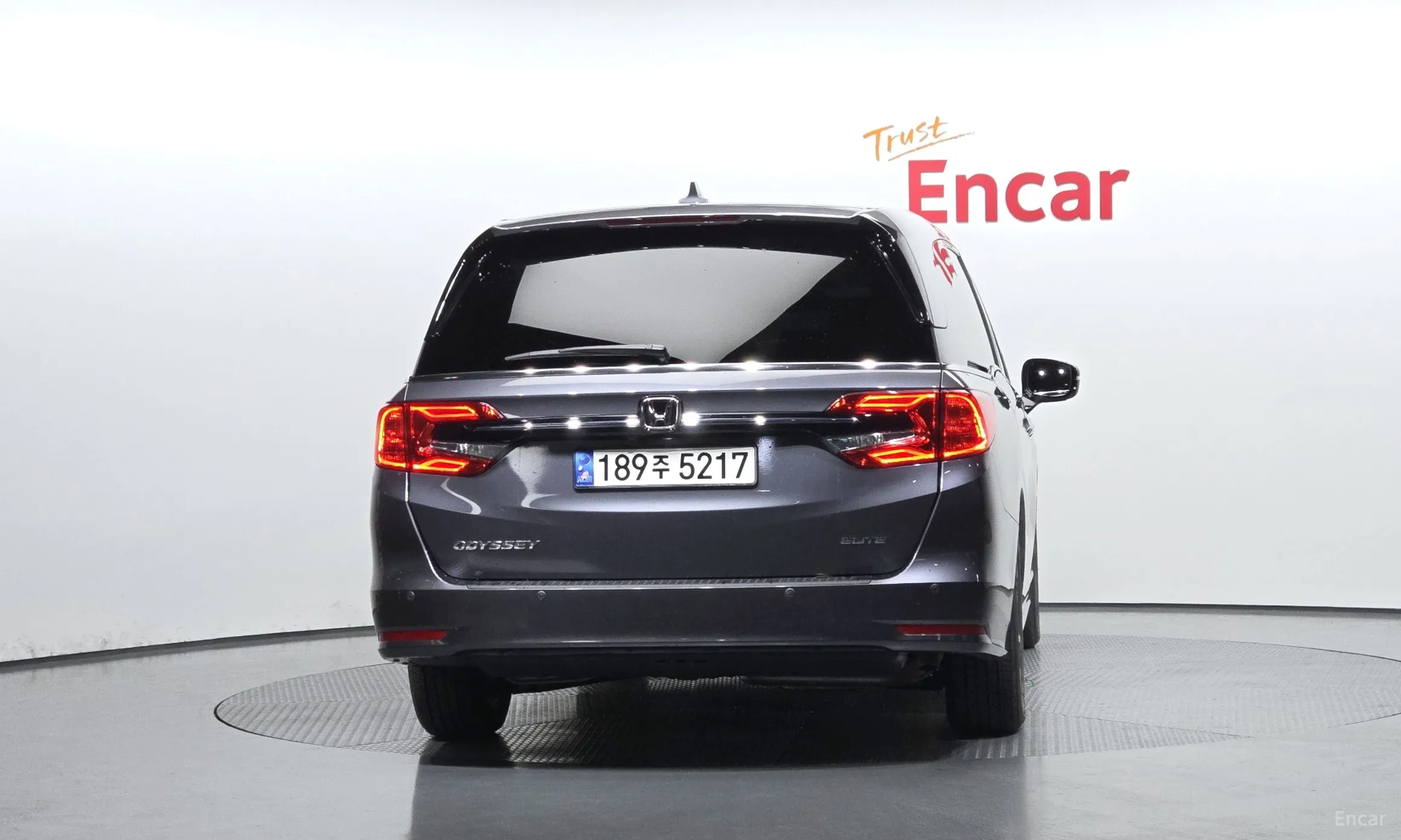 Honda Odyssey превью 4
