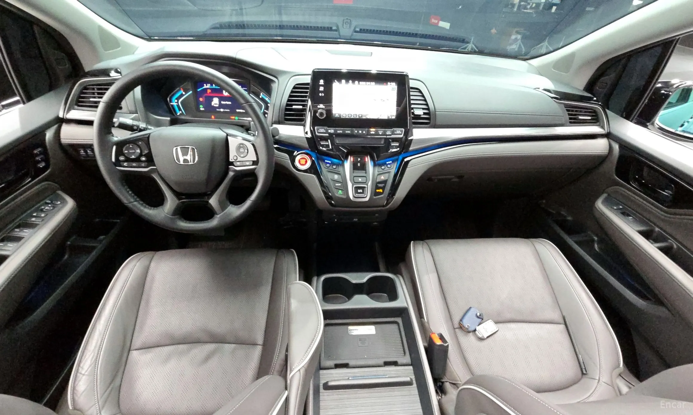 Honda Odyssey превью 7
