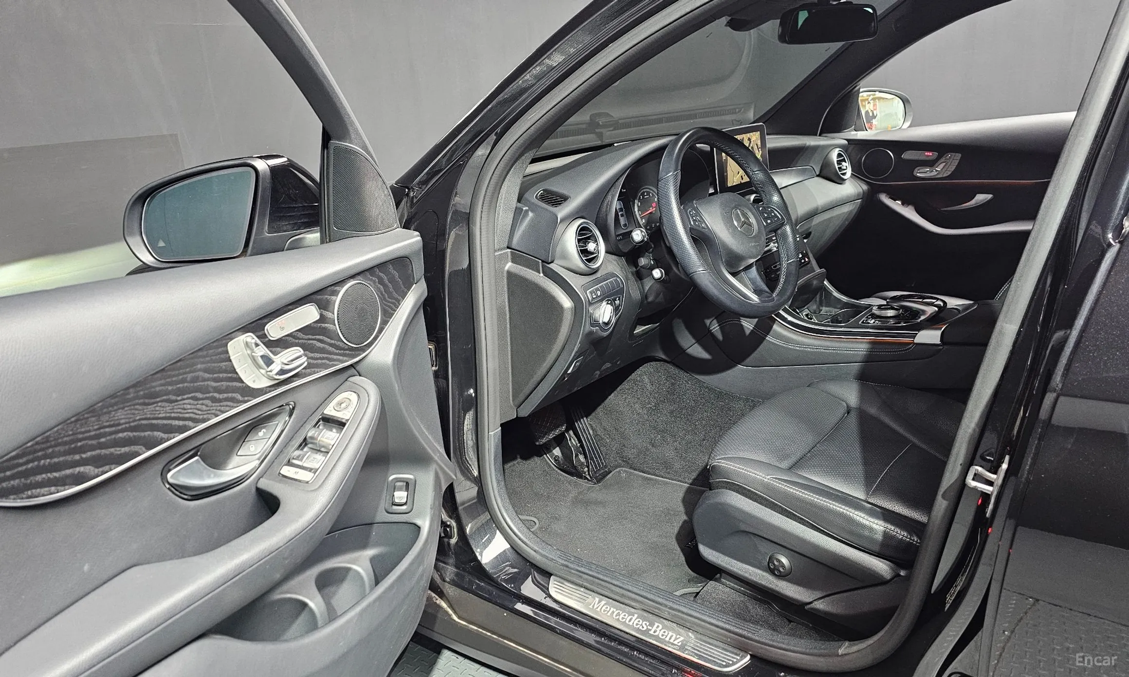 Mercedes Benz GLC-Class X253 превью 10
