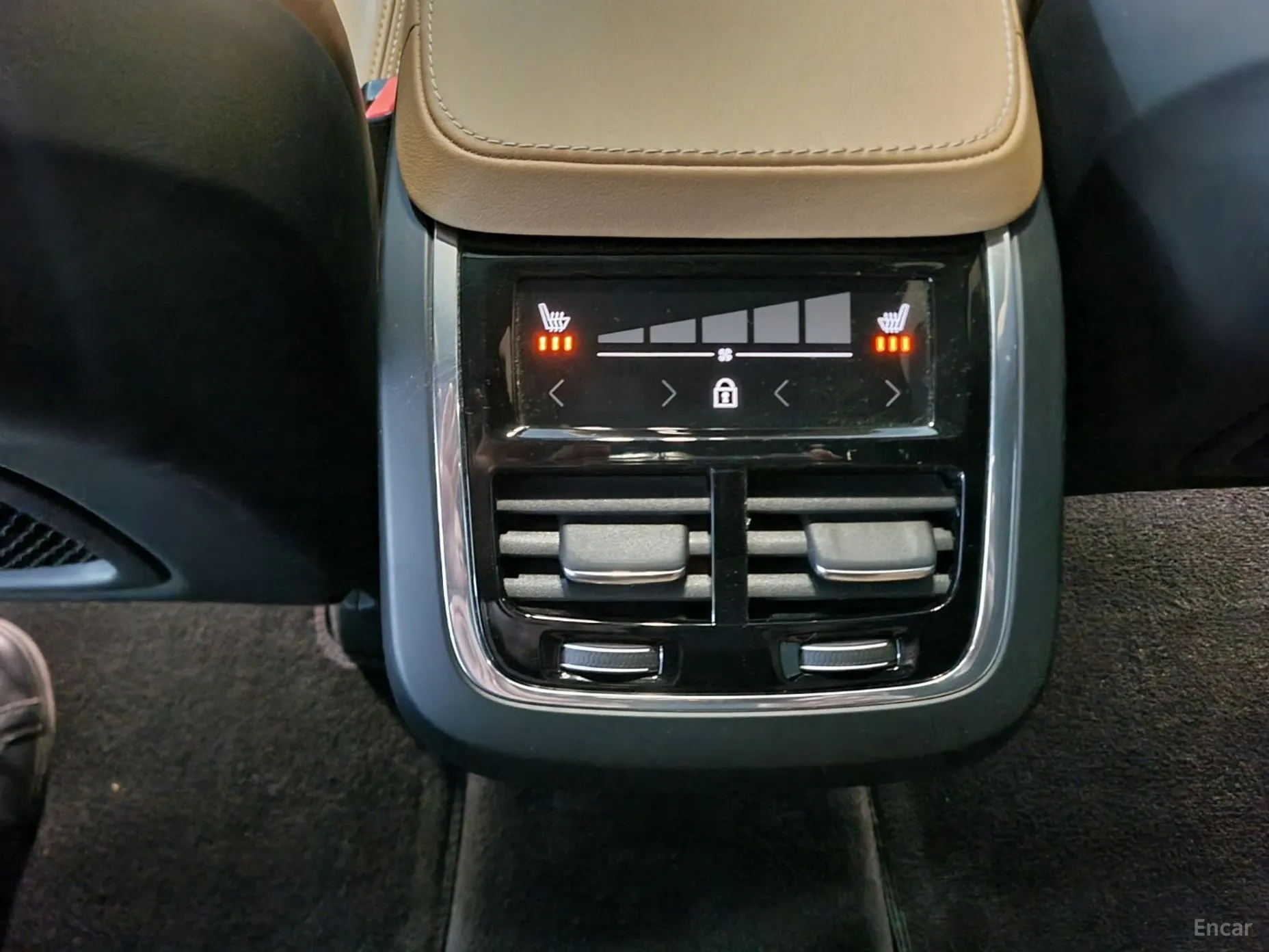 Volvo XC90 Gen 2 превью 15