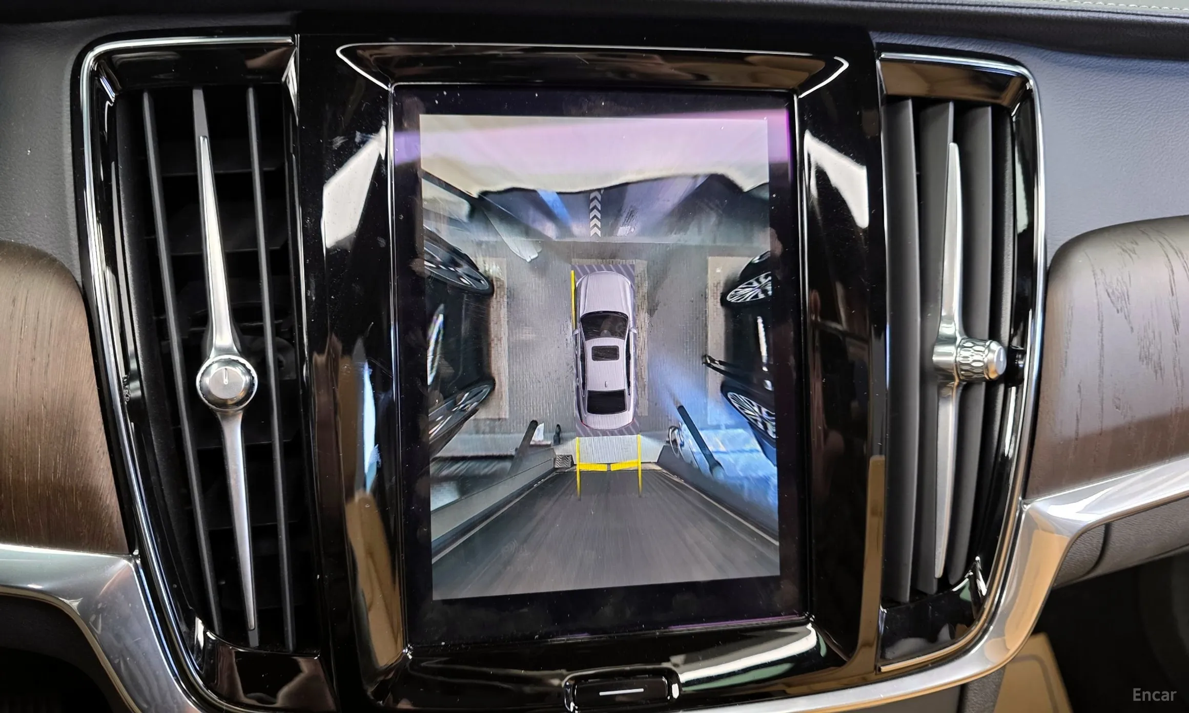 Volvo S90 превью 15