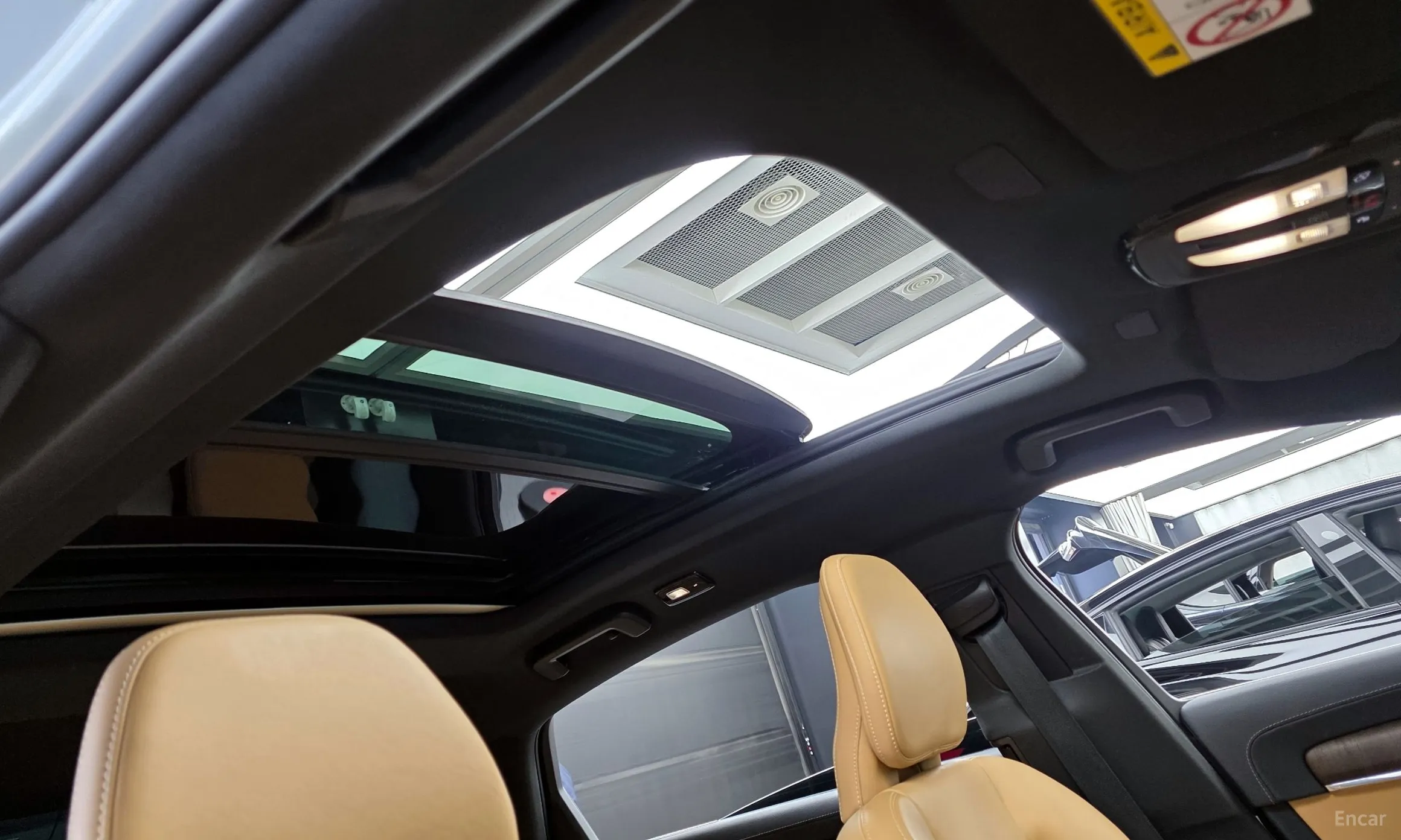 Volvo S90 превью 17