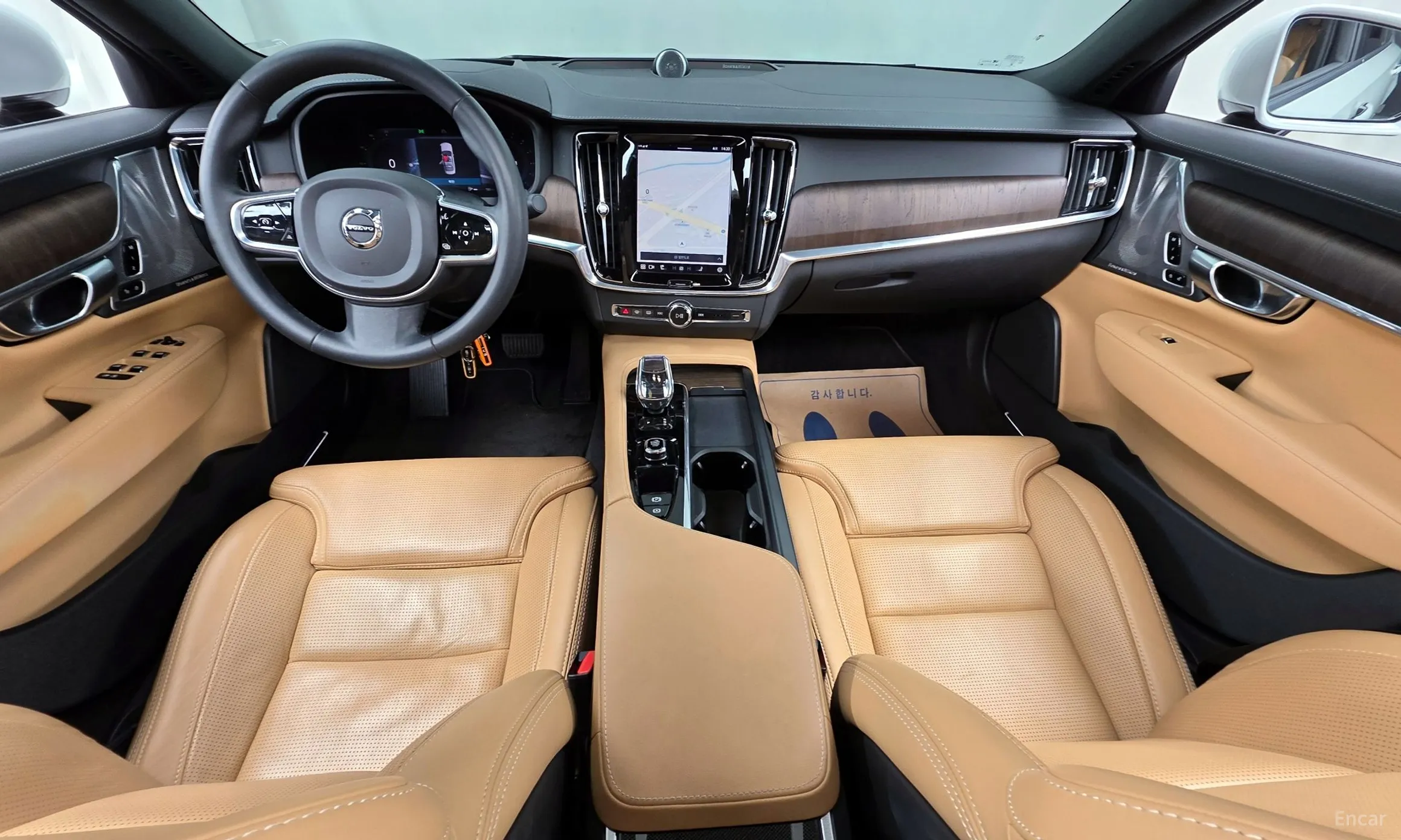 Volvo S90 превью 7