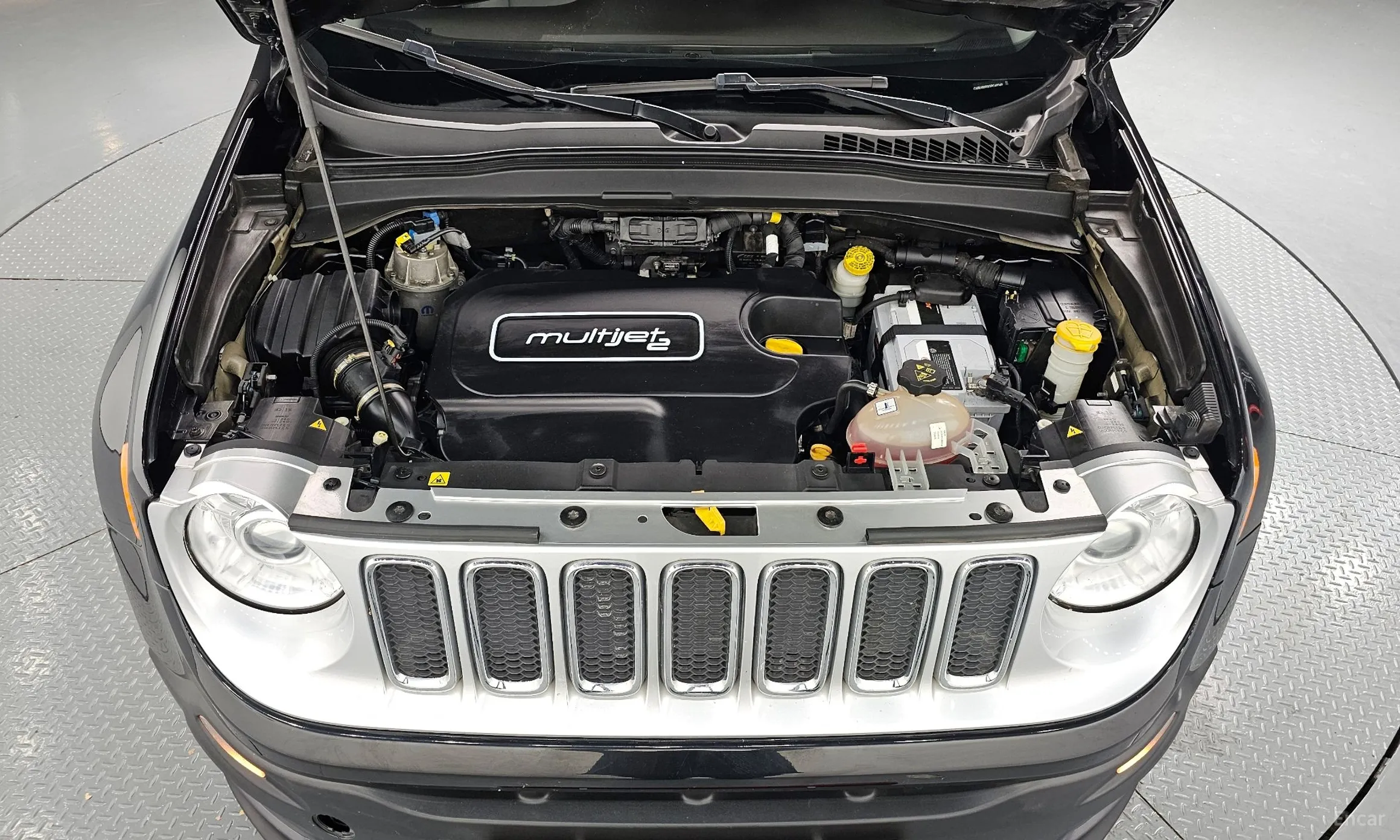 Jeep Renegade превью 6