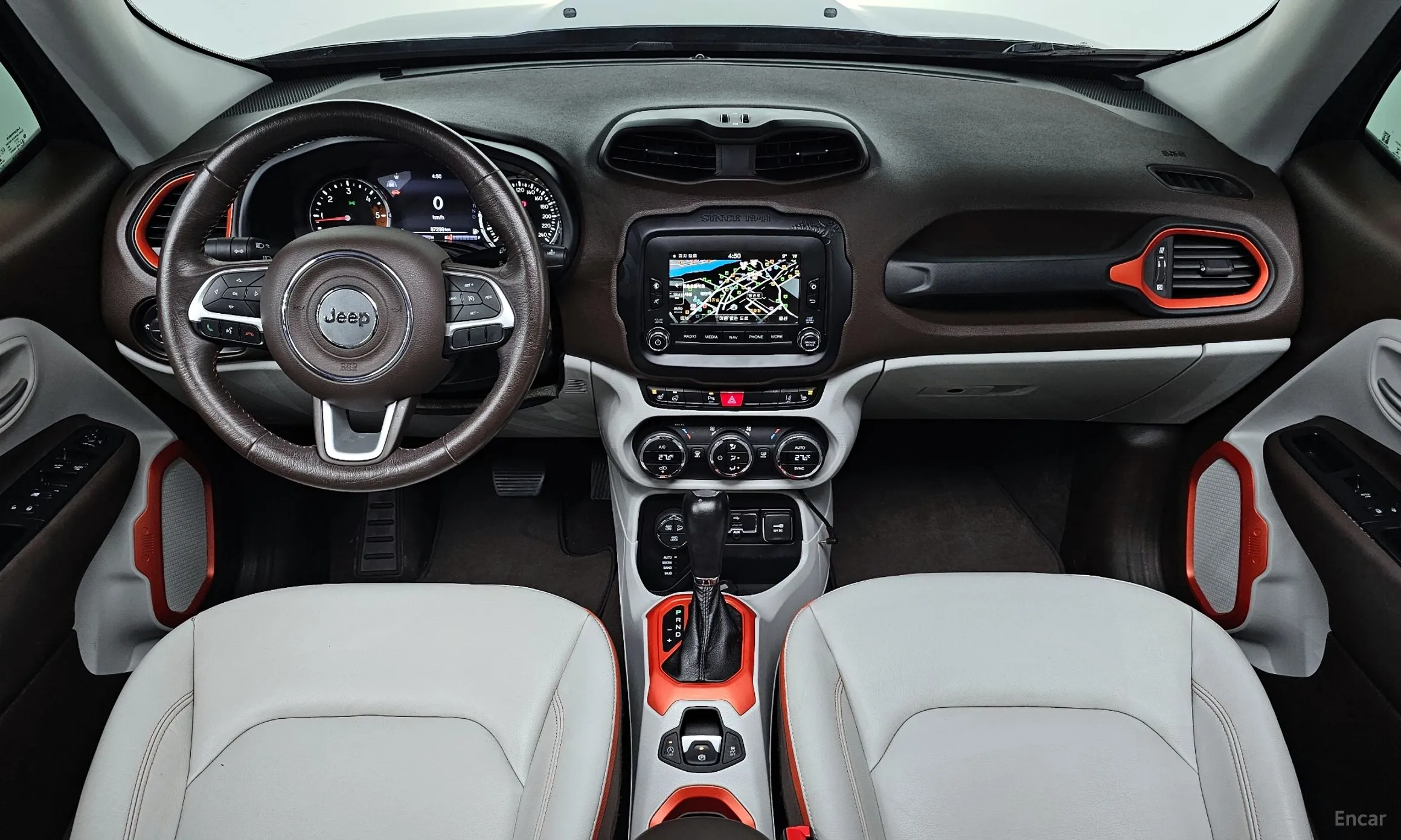 Jeep Renegade превью 7
