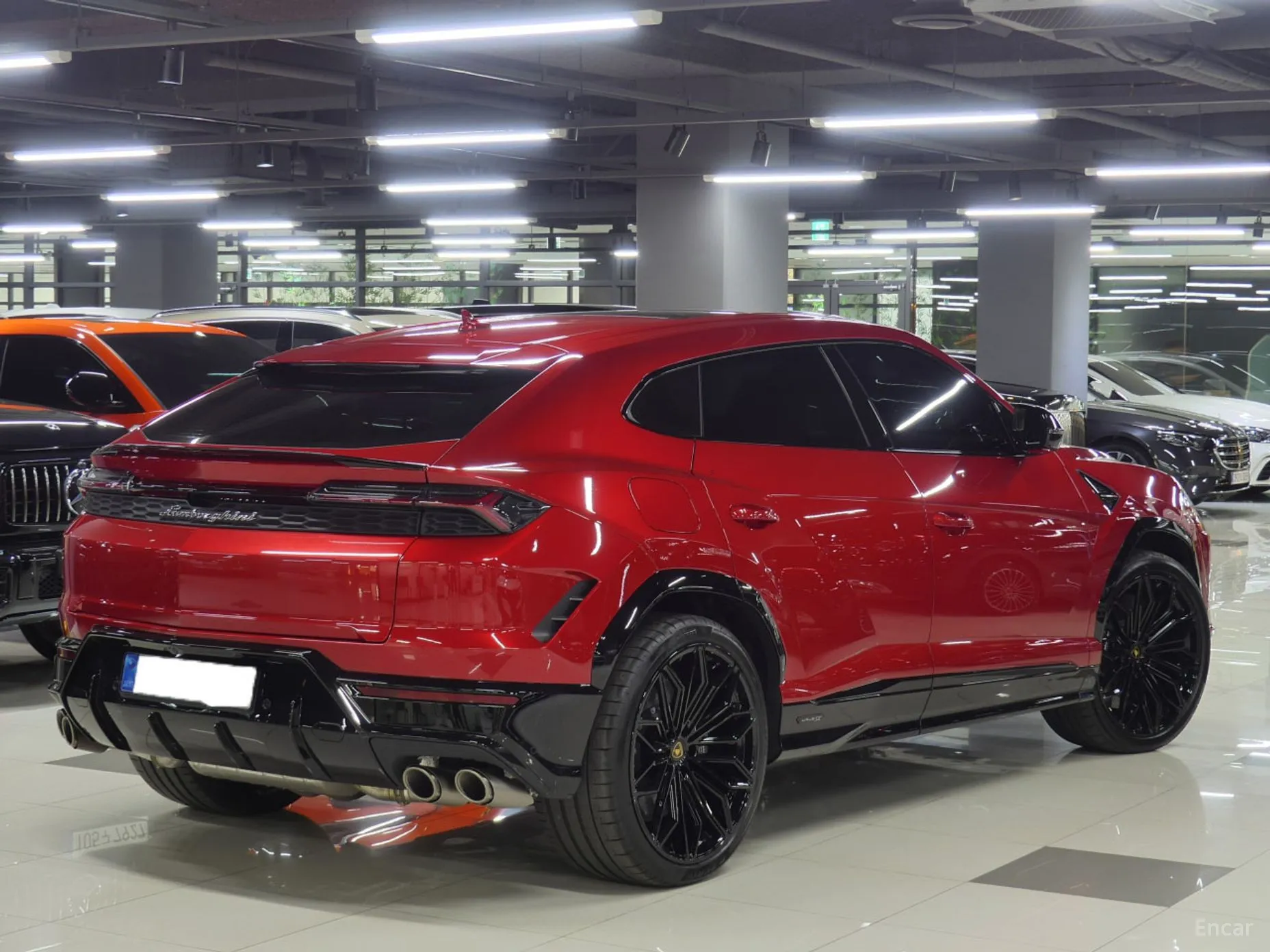 Lamborghini Urus превью 3