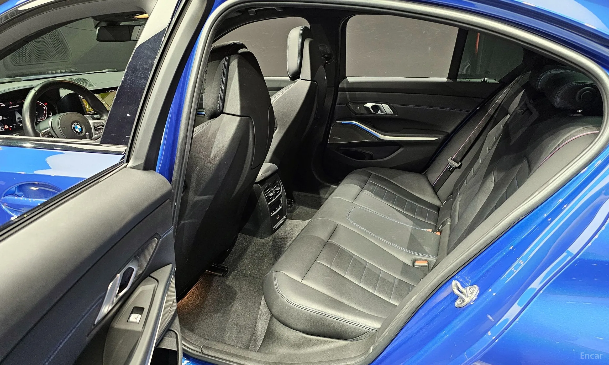 BMW 3 Series (G20) превью 12