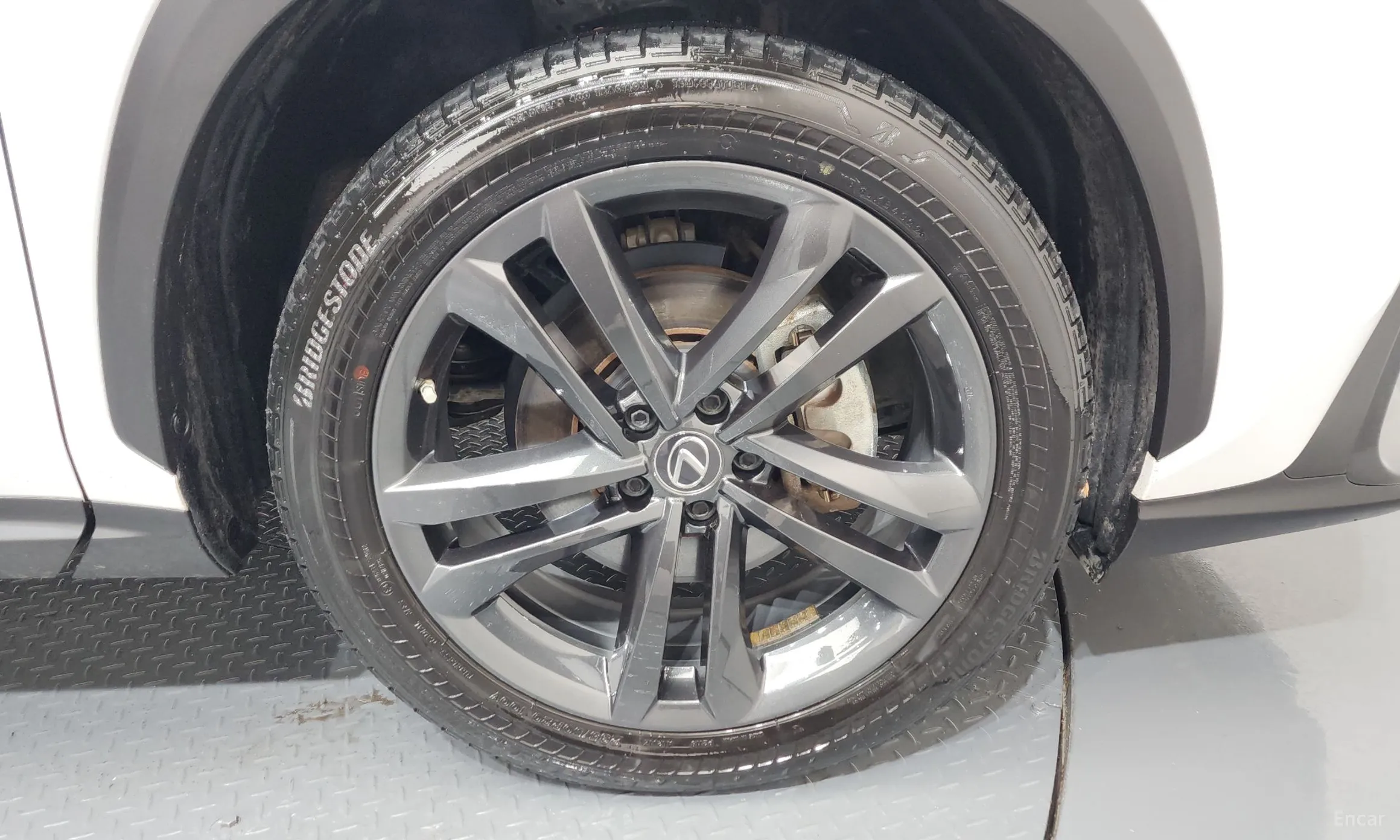 Lexus NX350h Gen 2 превью 5