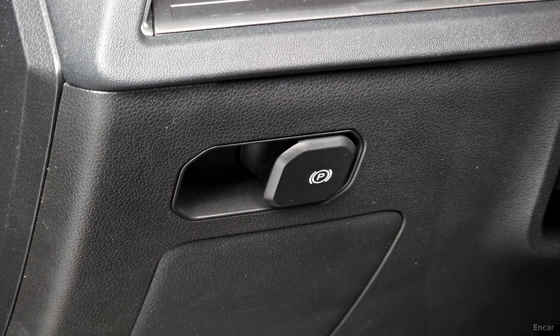 KG Mobility (SsangYong) Torres превью 17