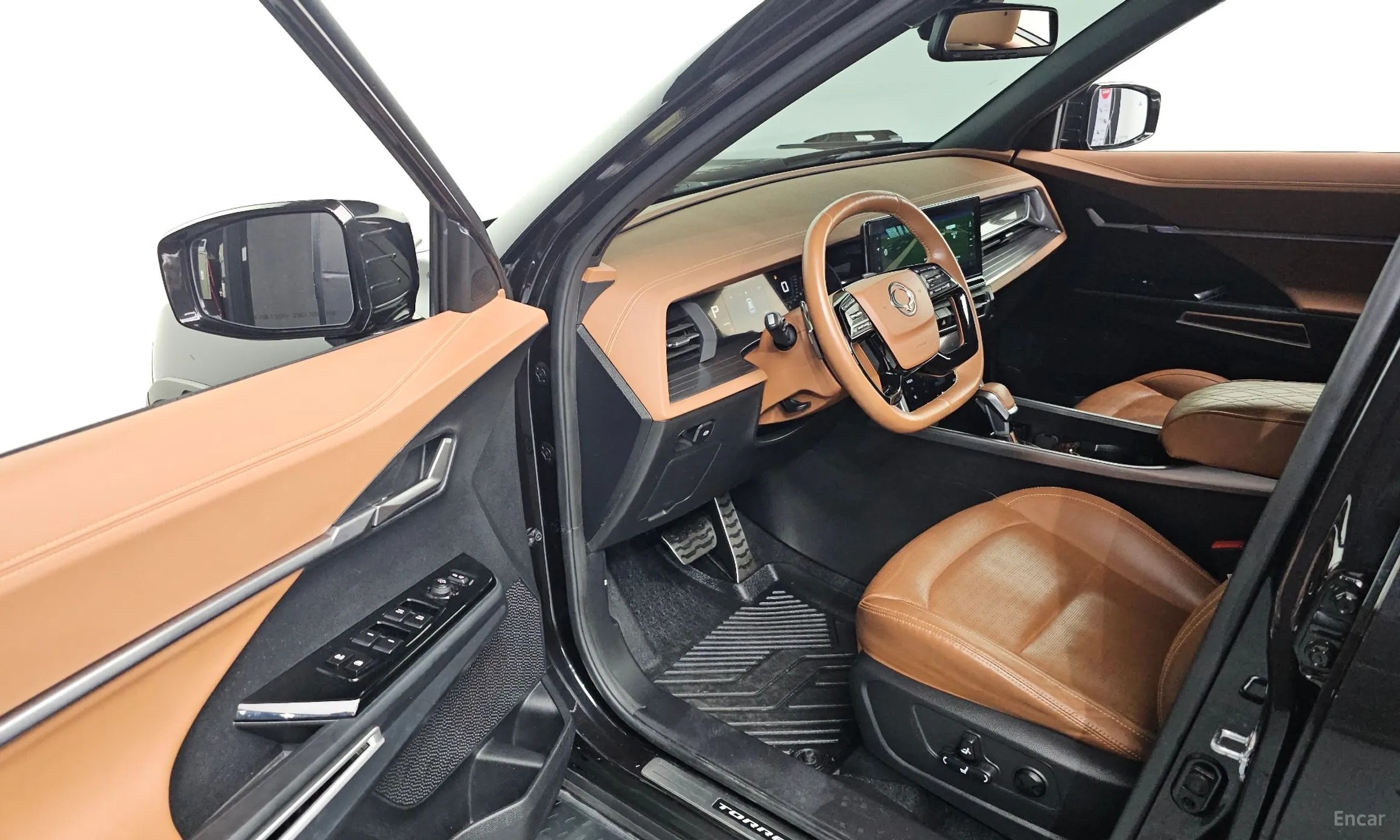 KG Mobility (SsangYong) Torres превью 10