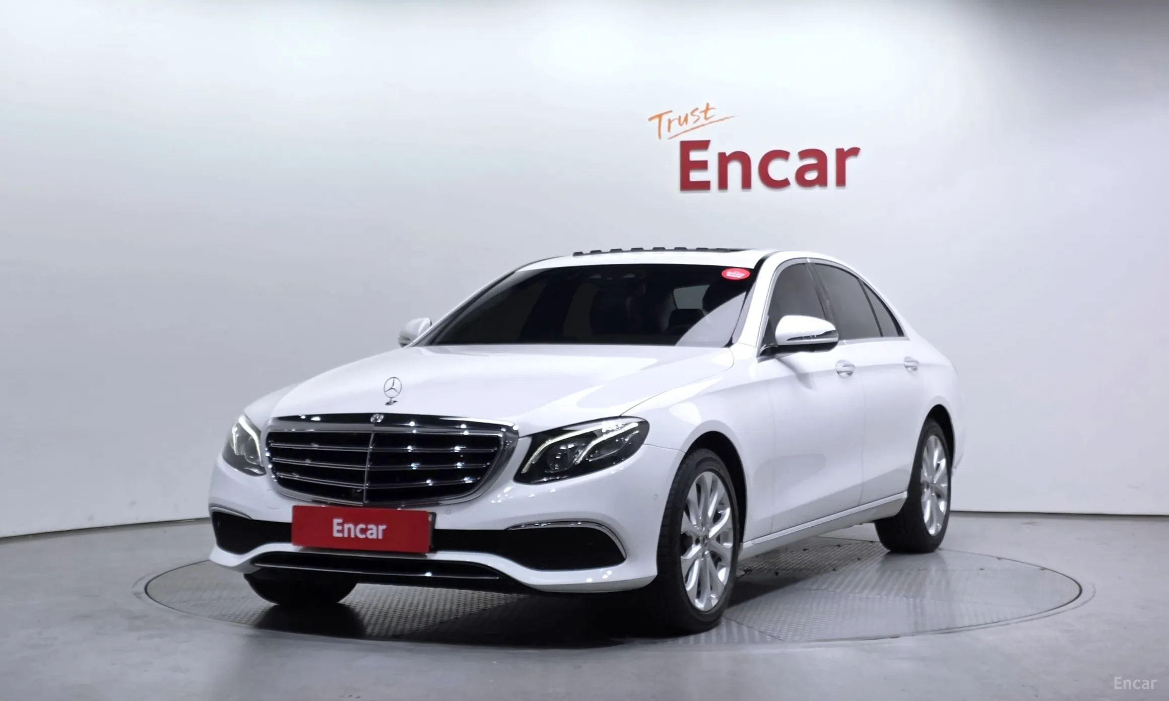 Mercedes Benz E-Class W213