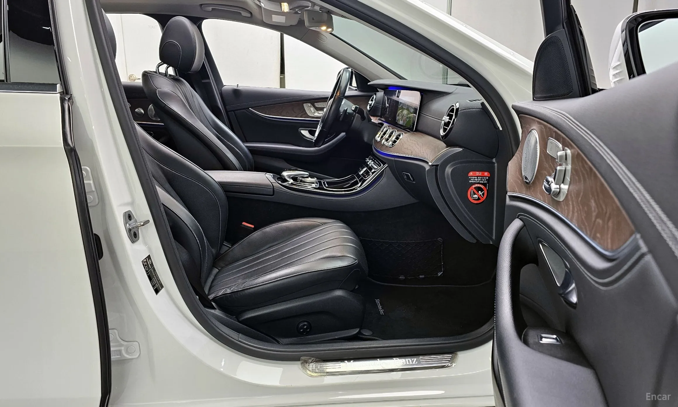 Mercedes Benz E-Class W213 превью 10