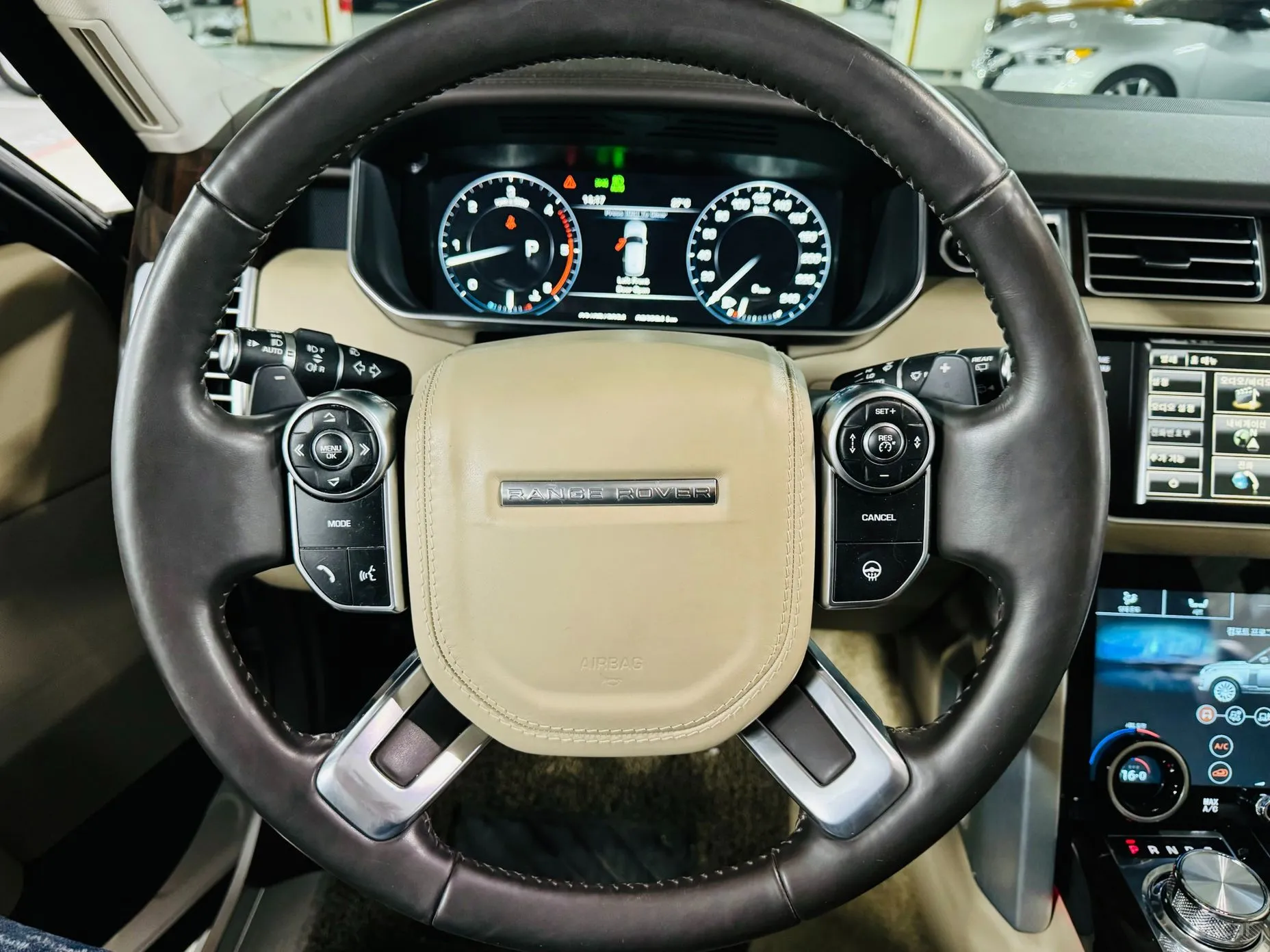 Land Rover Range Rover 4th Generation превью 6