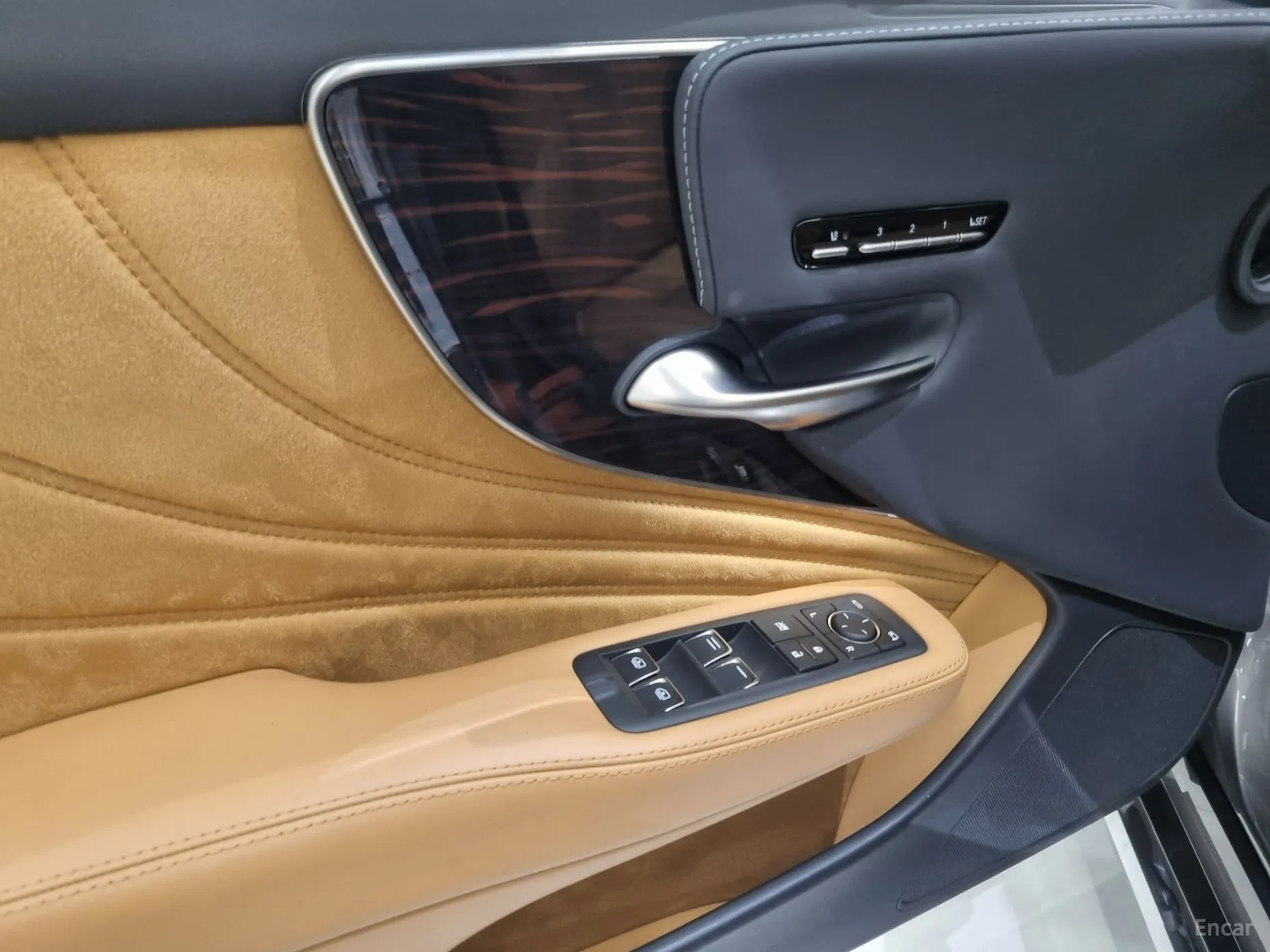 Lexus LS500 5th Generation превью 13